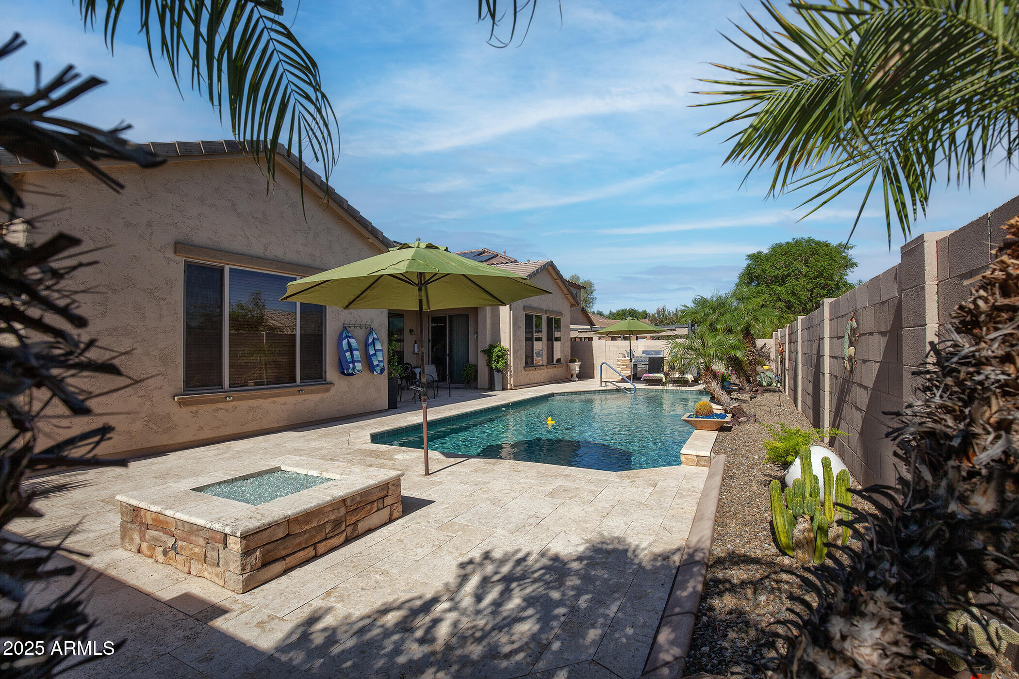 25944 W PONTIAC Drive