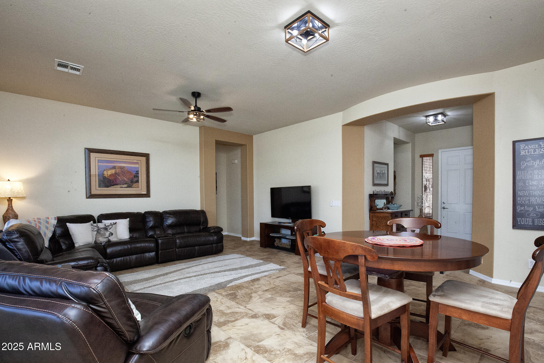 25944 W PONTIAC Drive