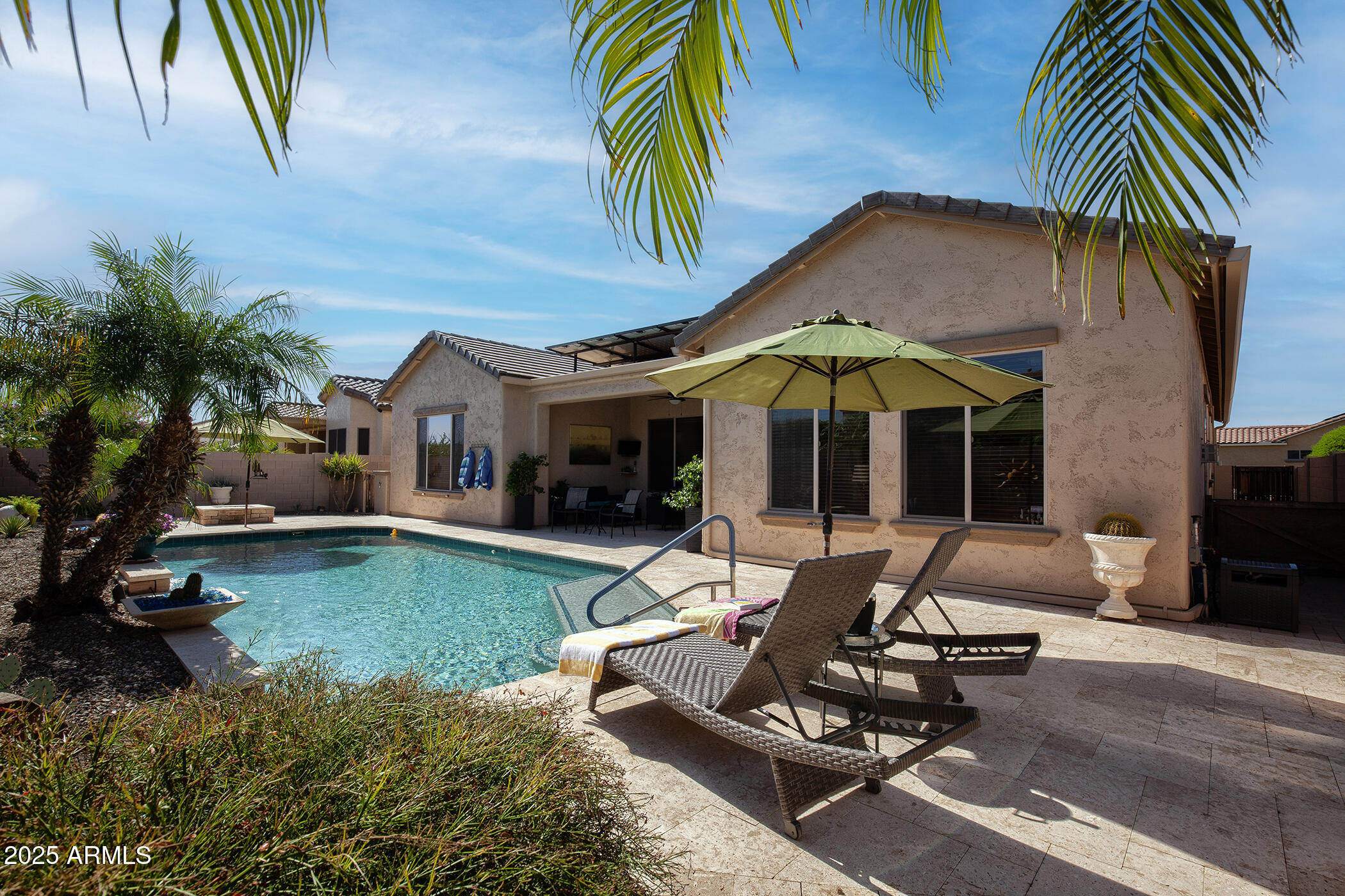 25944 W PONTIAC Drive