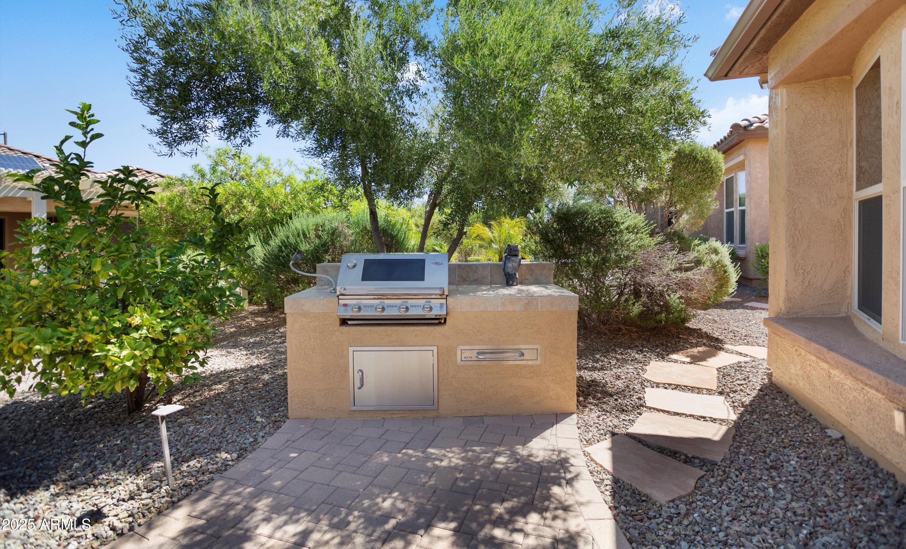 26370 W VISTA NORTH Drive