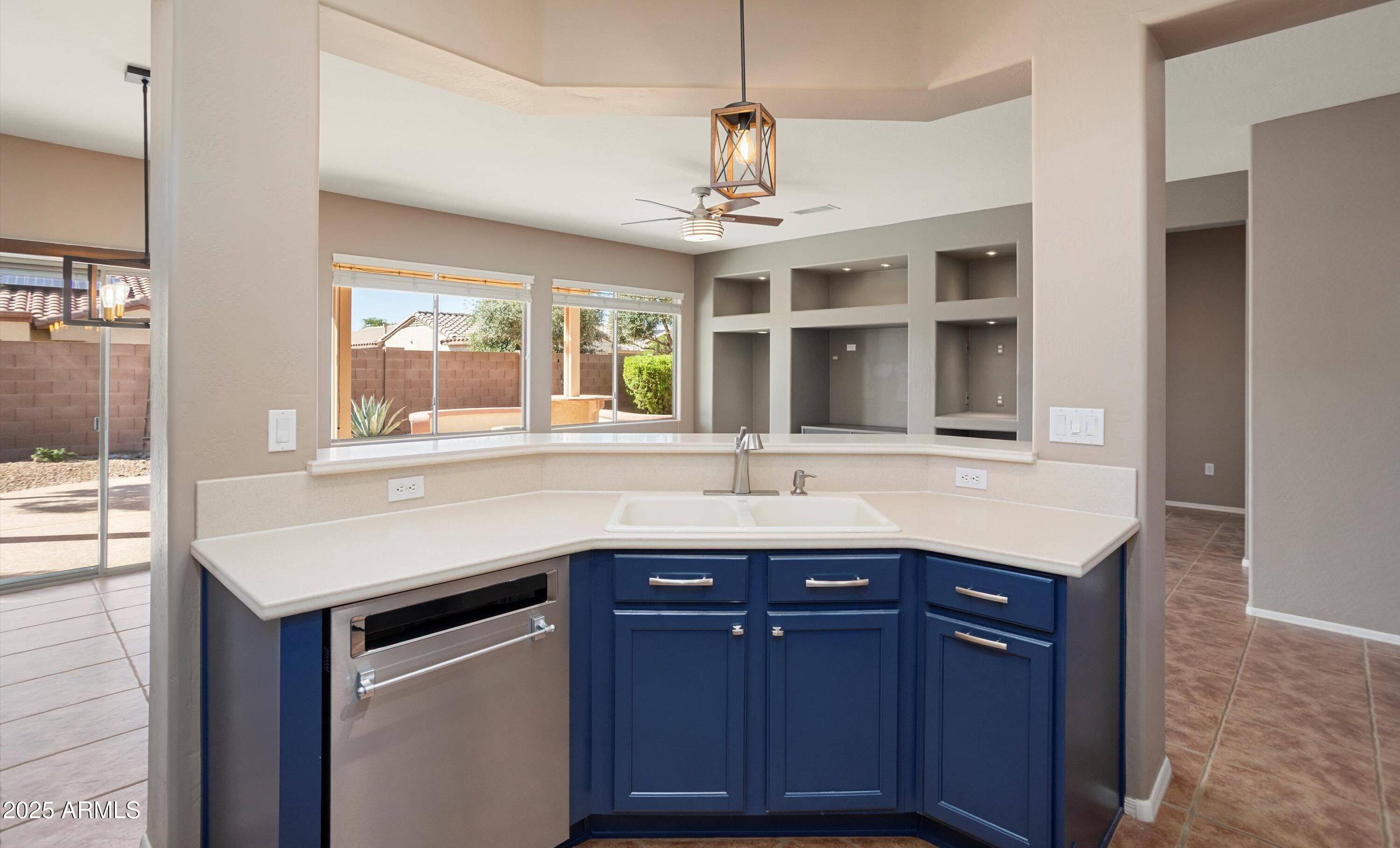 16439 W CENTURY PLANT Drive