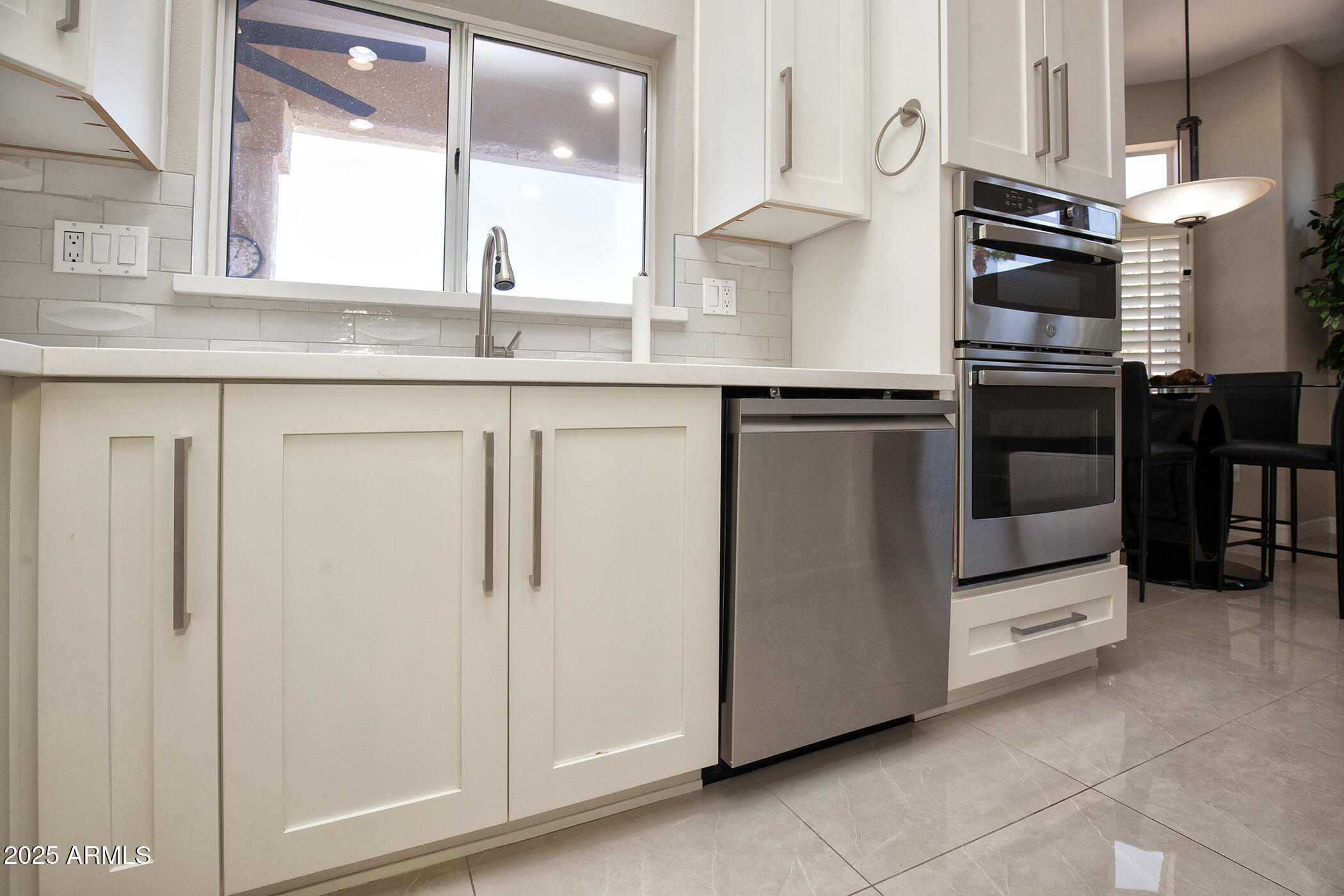 14416 W ROBERTSON Drive