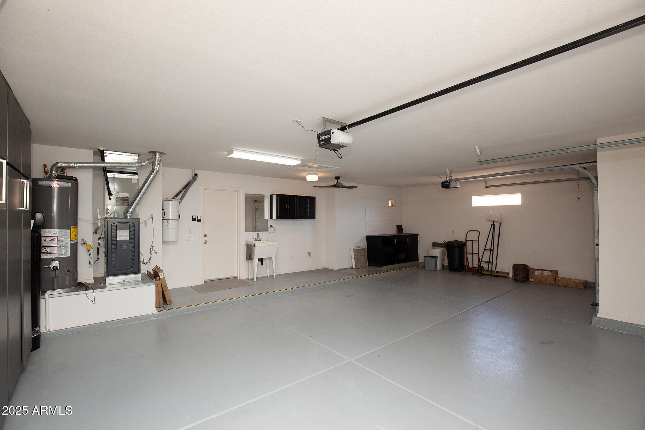 14416 W ROBERTSON Drive