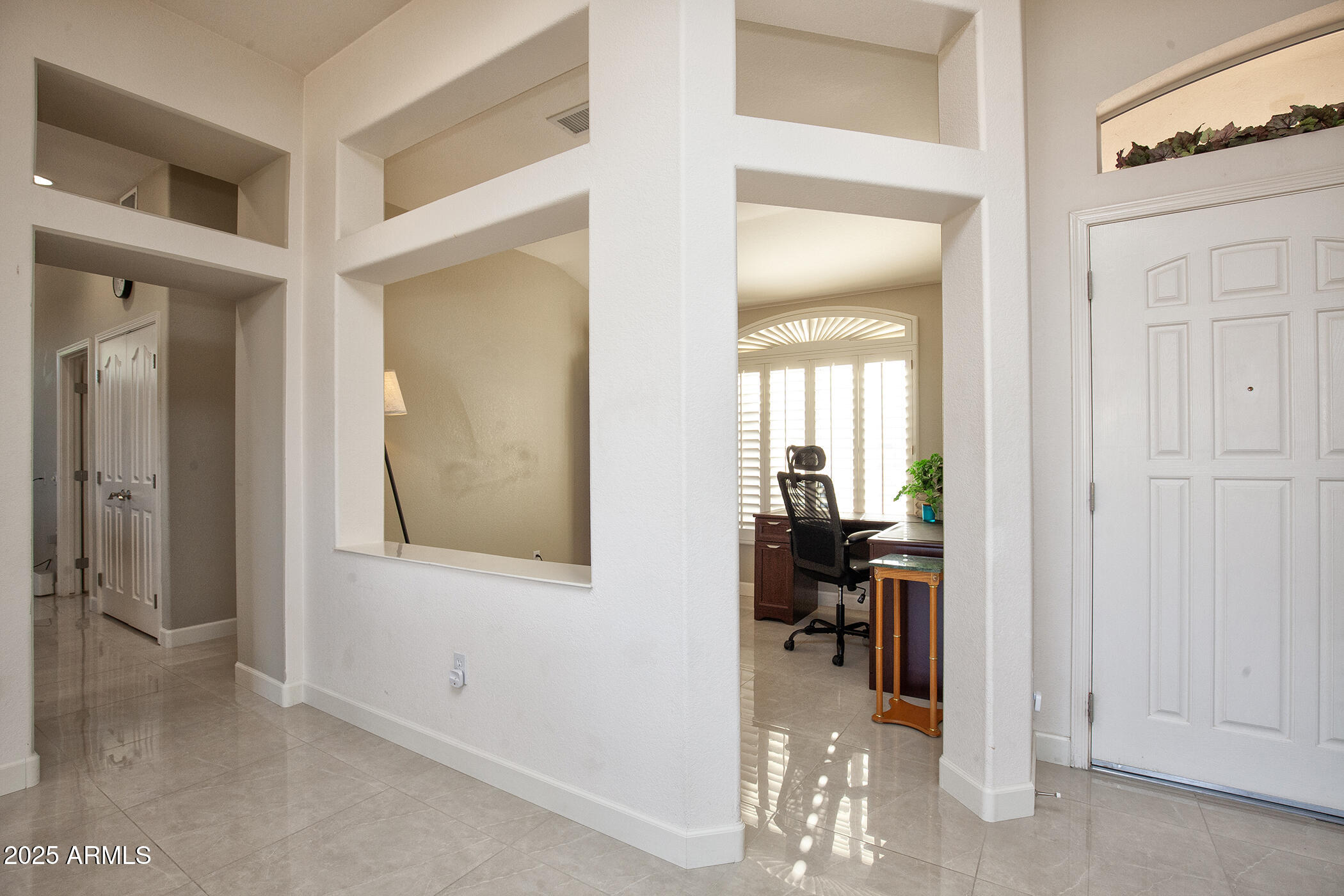 14416 W ROBERTSON Drive