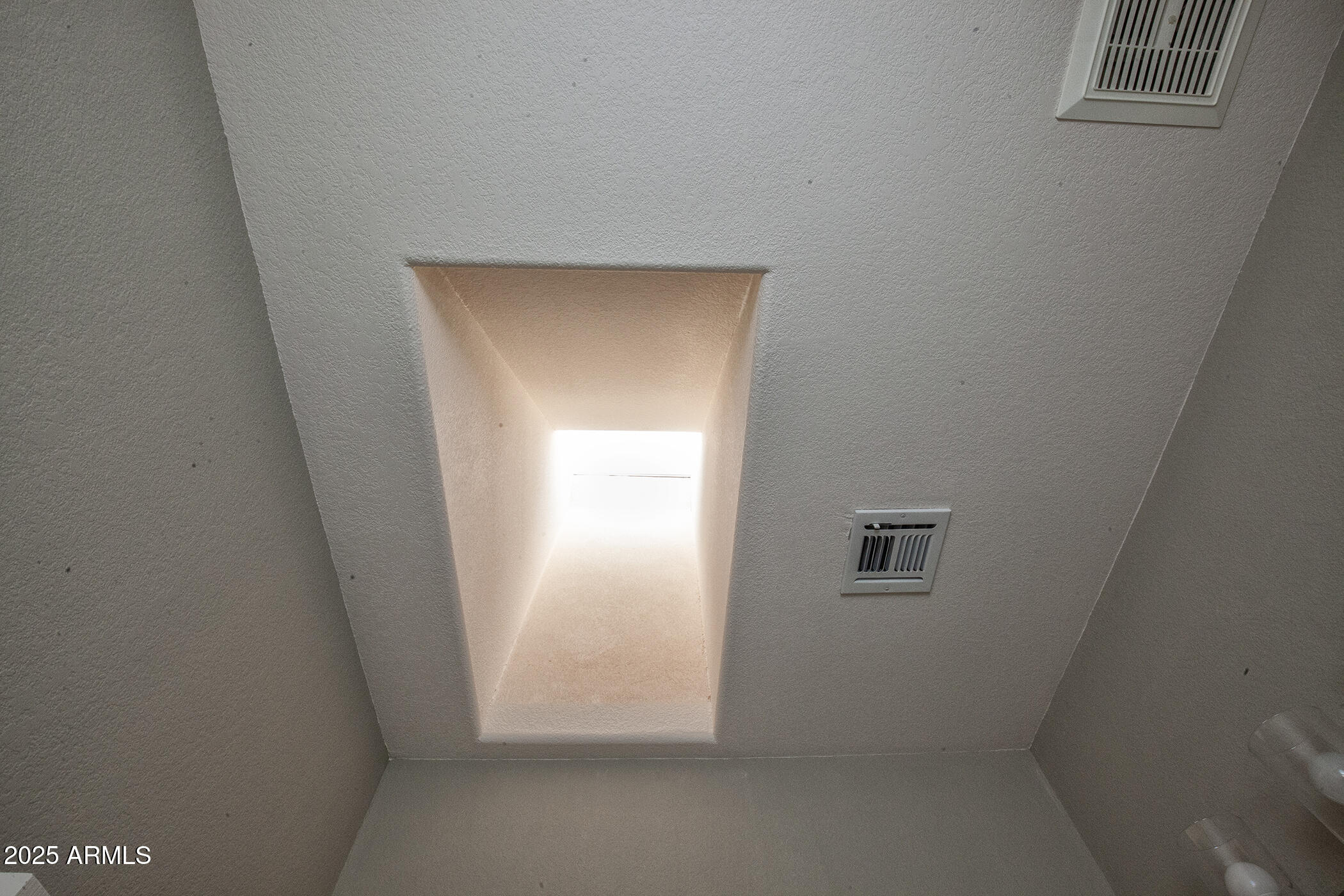 14416 W ROBERTSON Drive