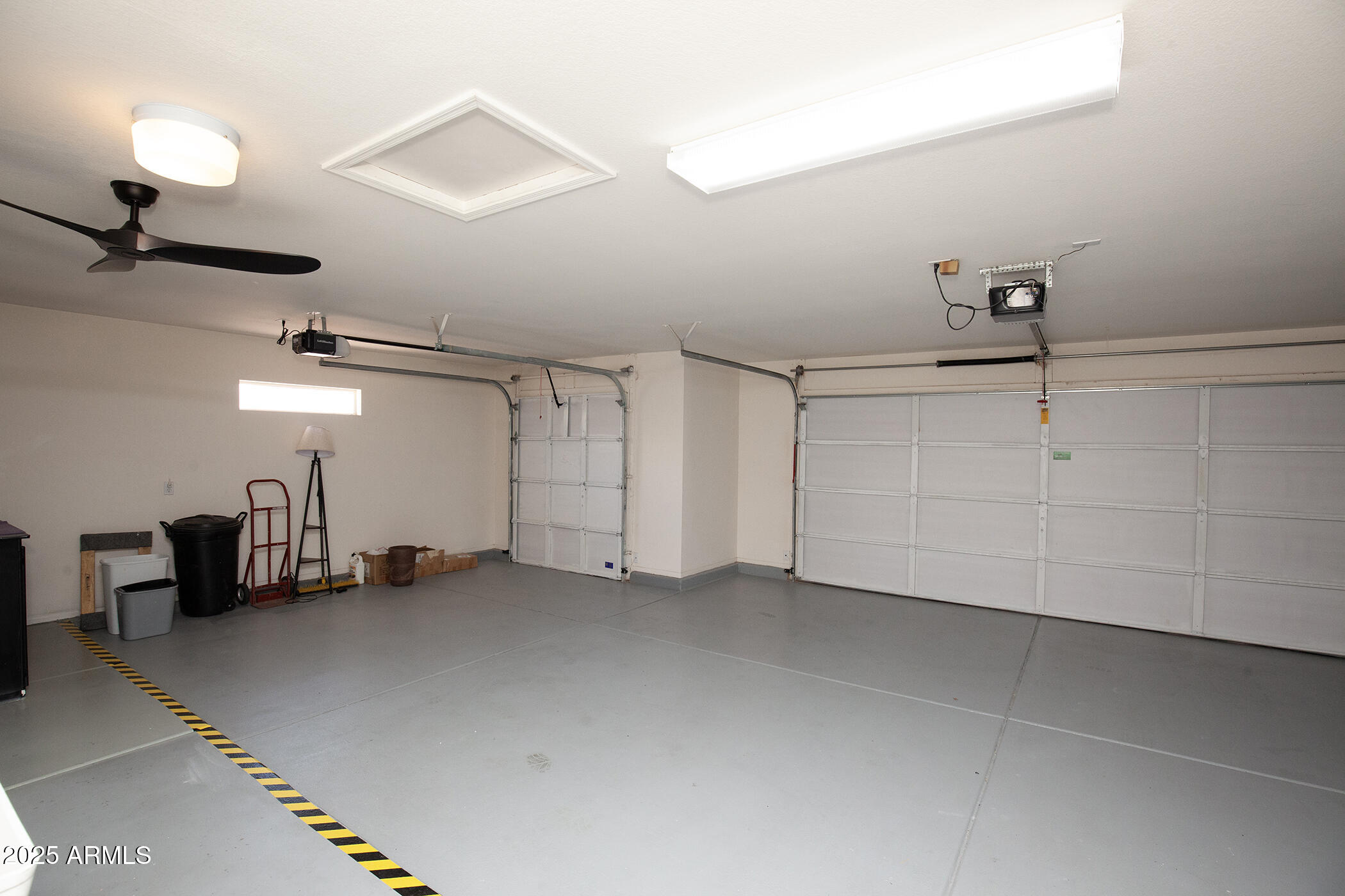 14416 W ROBERTSON Drive