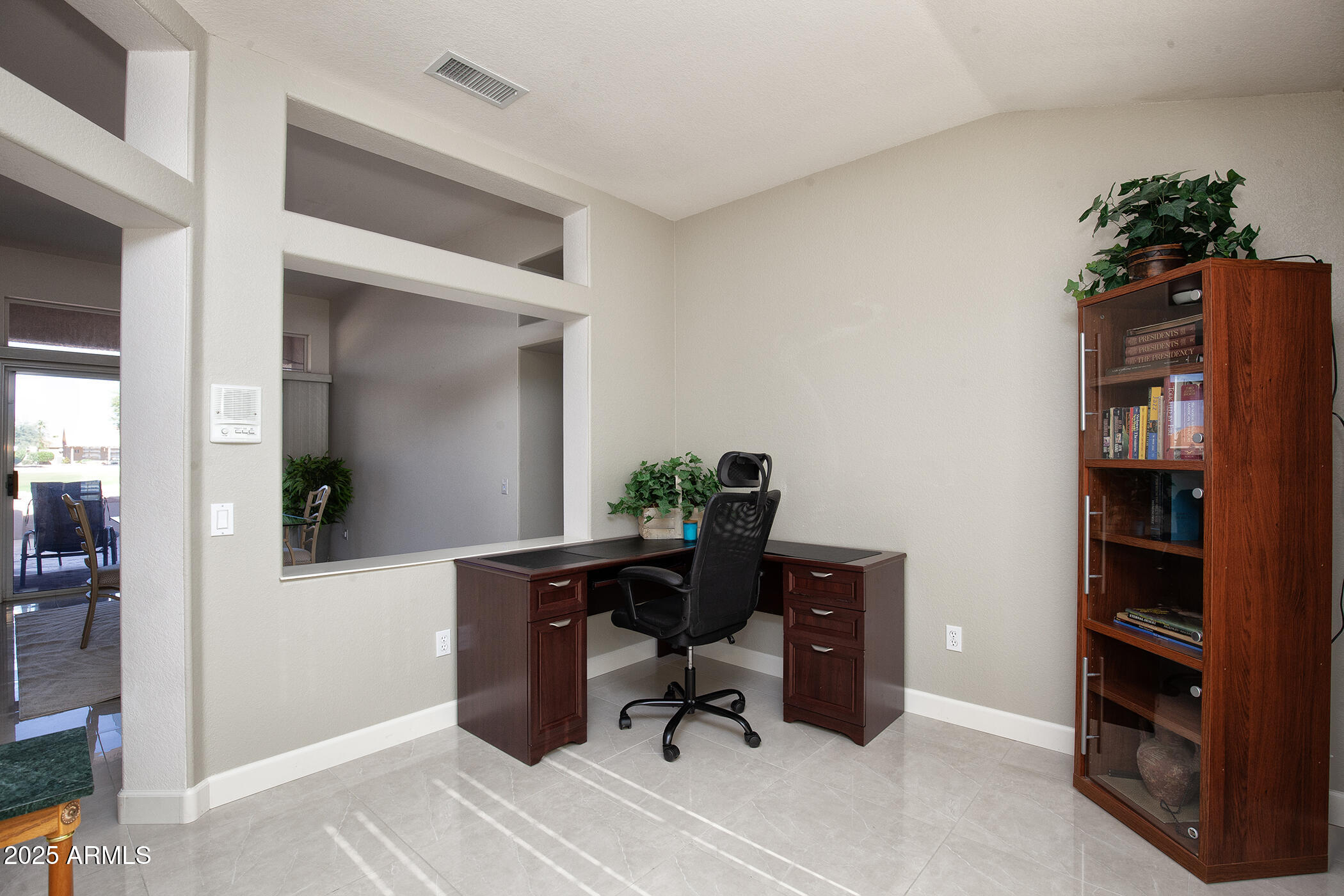 14416 W ROBERTSON Drive