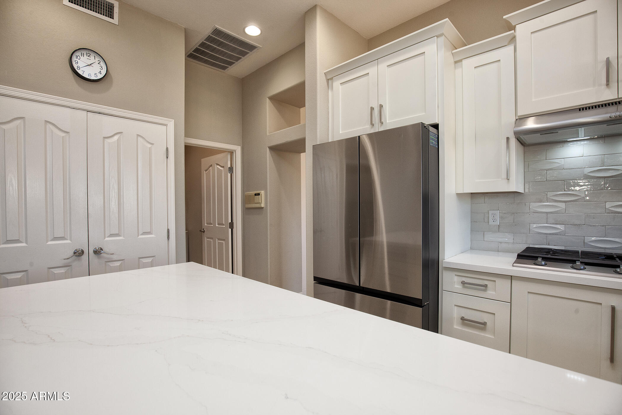 14416 W ROBERTSON Drive