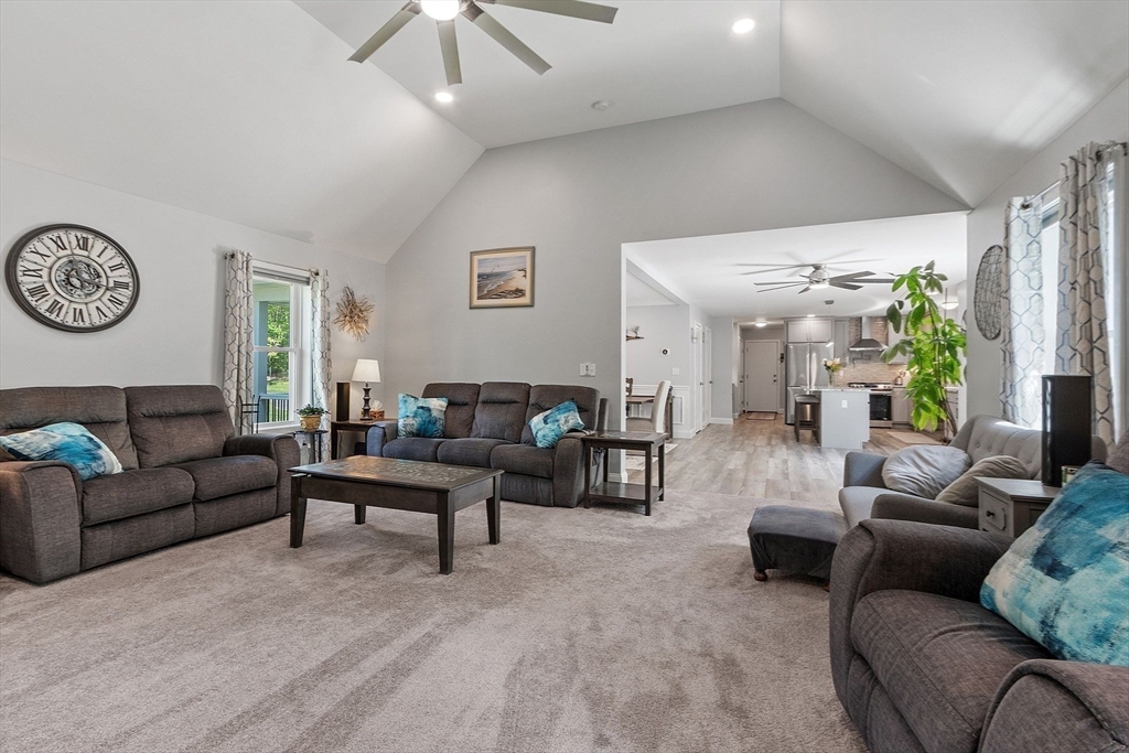 48 Beaman Rd