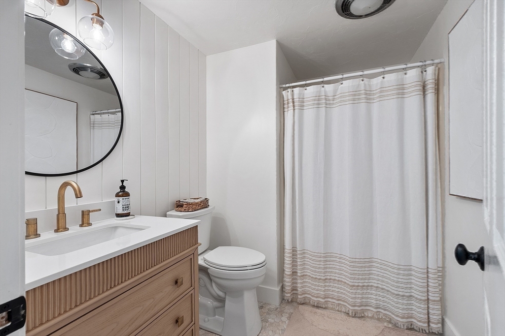 610 Ridgefield Cir # B