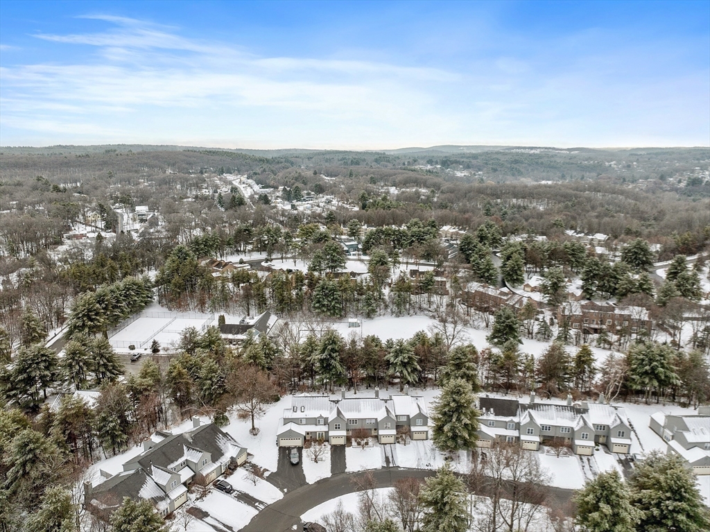 610 Ridgefield Cir # B