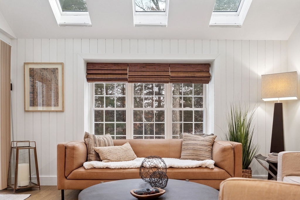 610 Ridgefield Cir # B