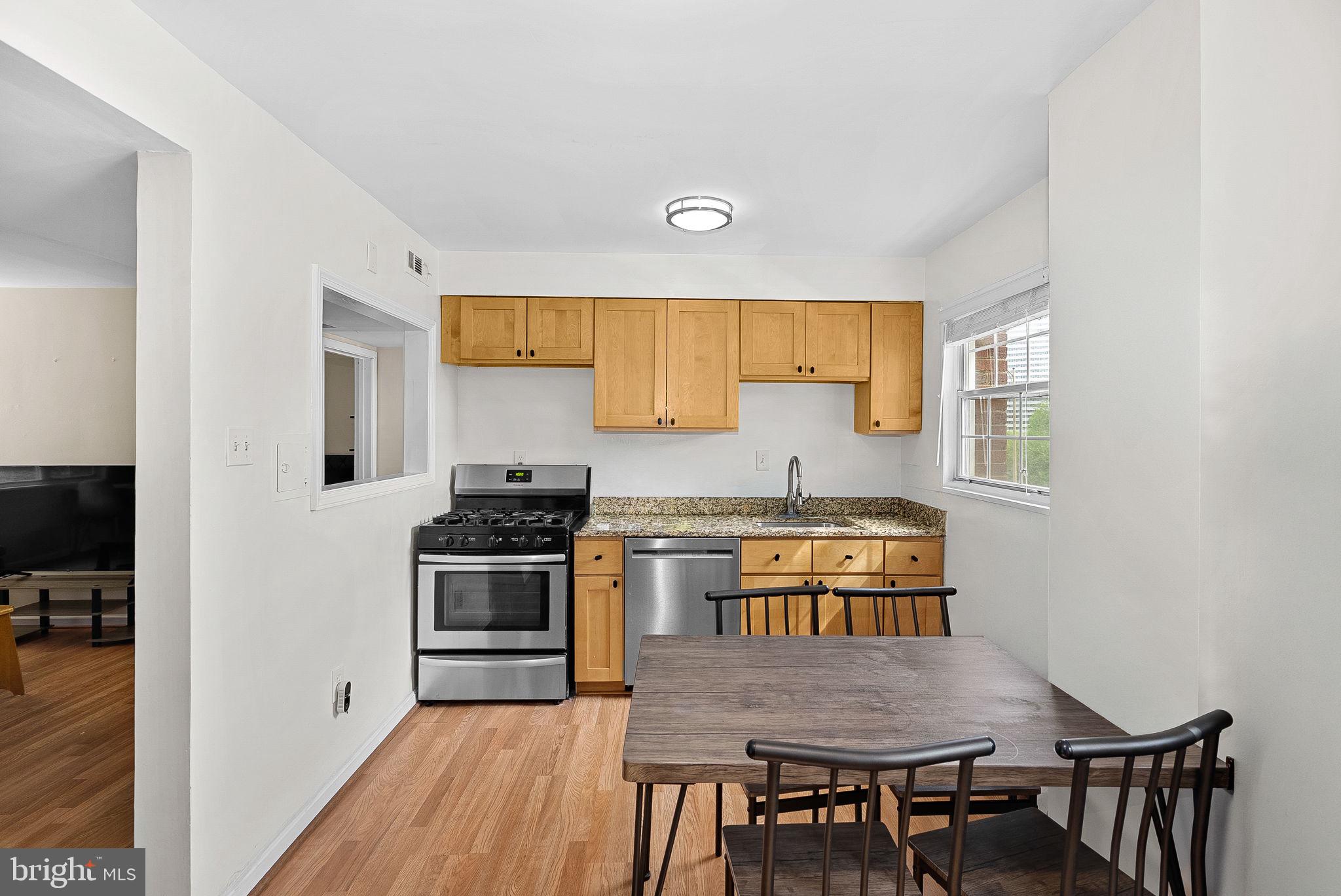 1423 N NASH STREET 3