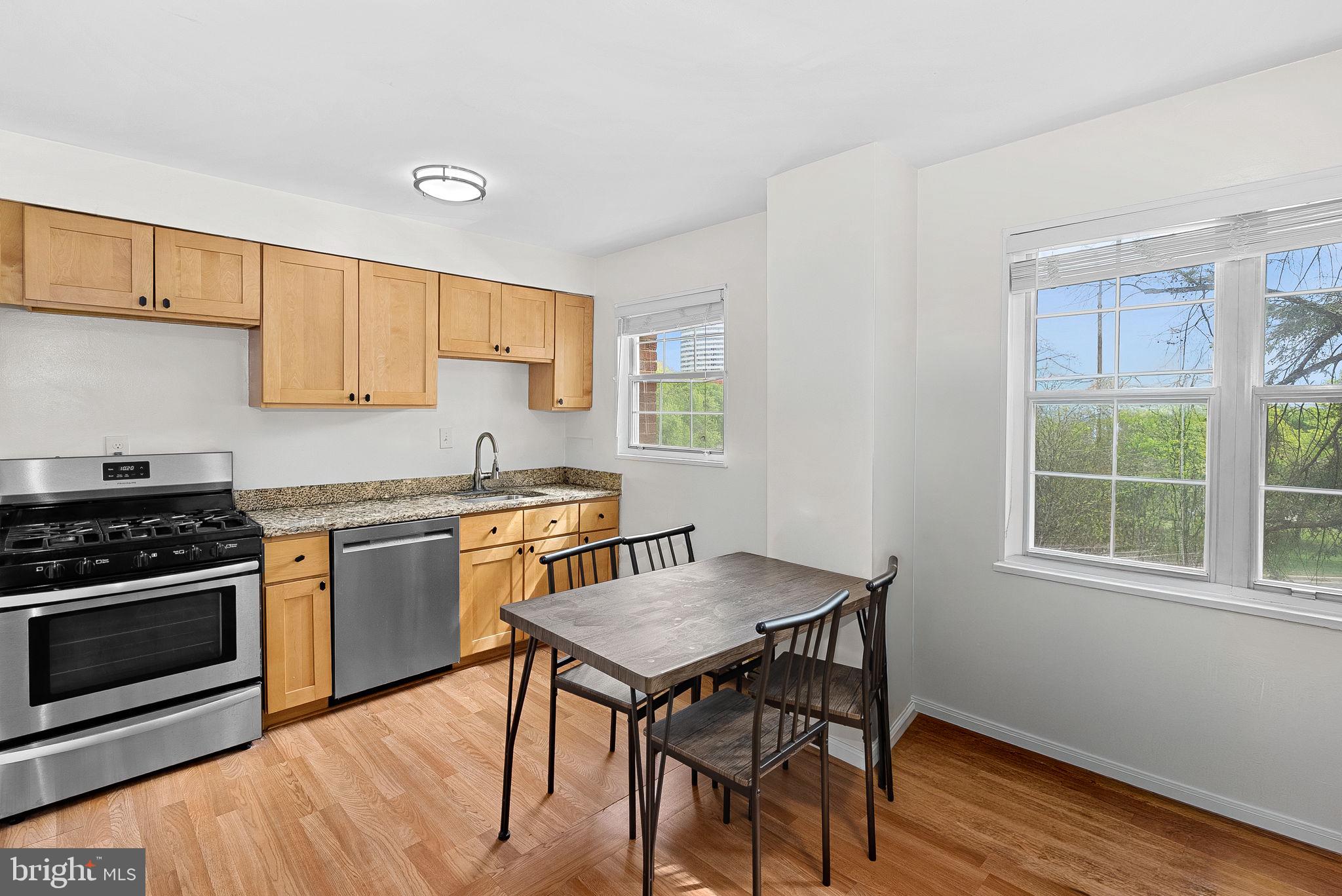 1423 N NASH STREET 3