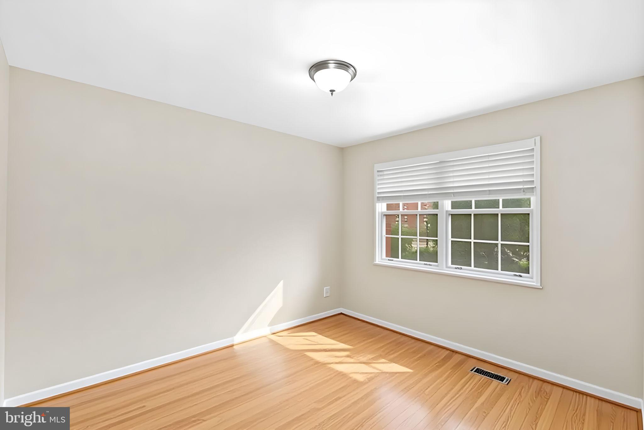 1423 N NASH STREET 3