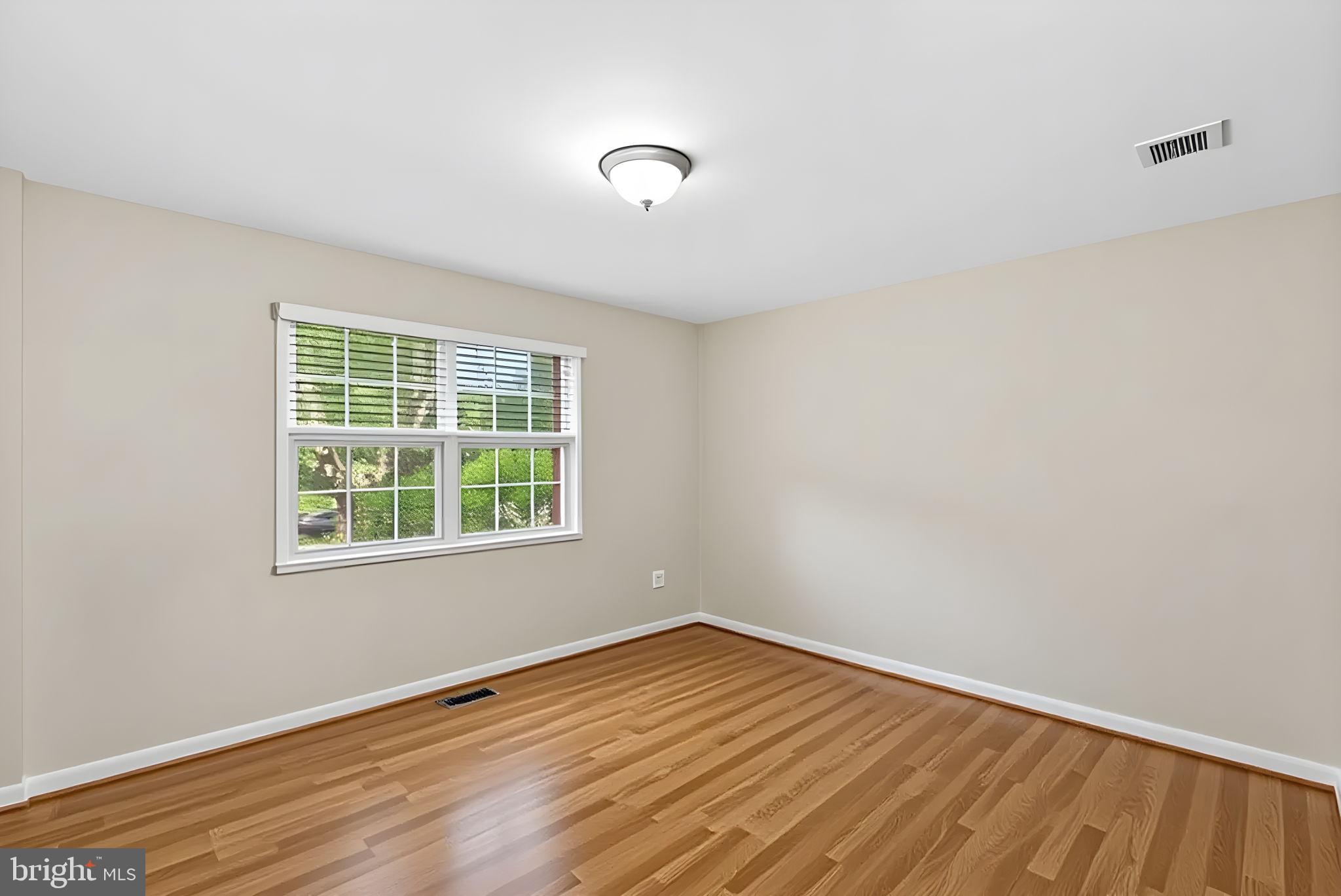 1423 N NASH STREET 3