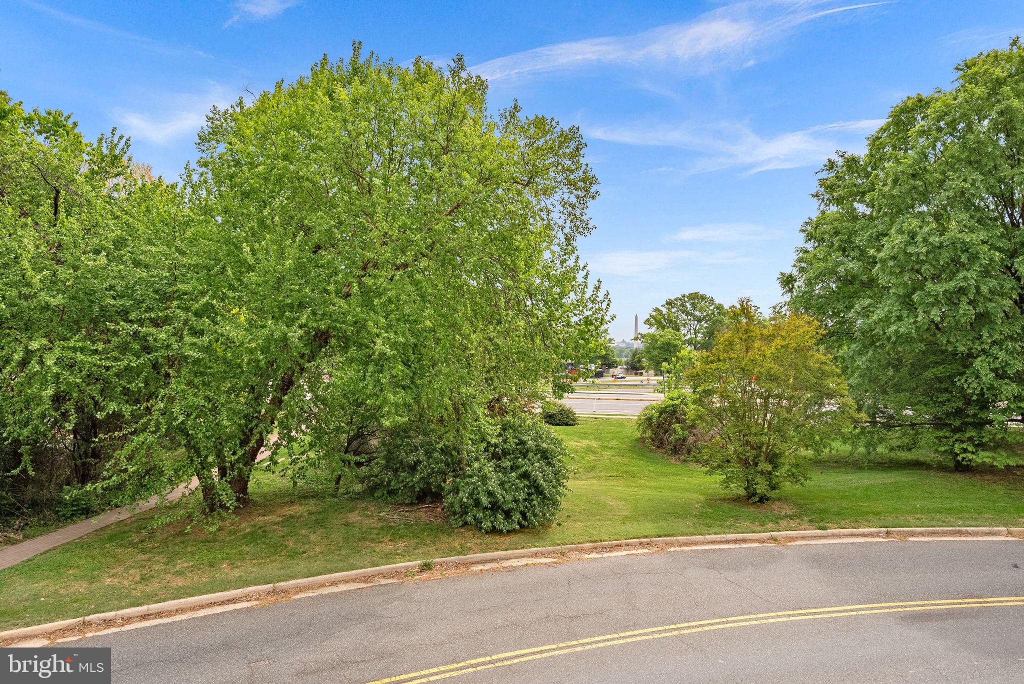 1423 N NASH STREET 3