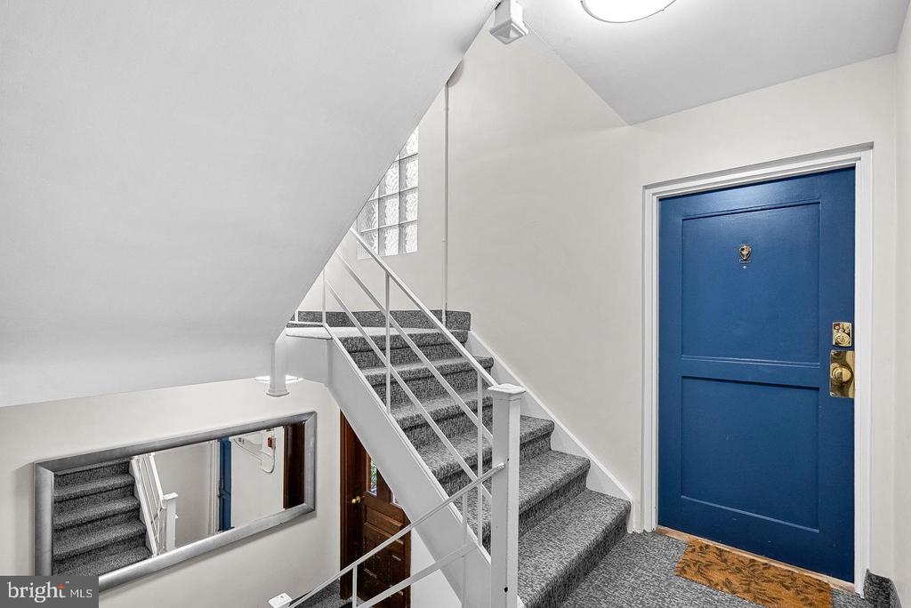 1423 N NASH STREET Unit: 3
