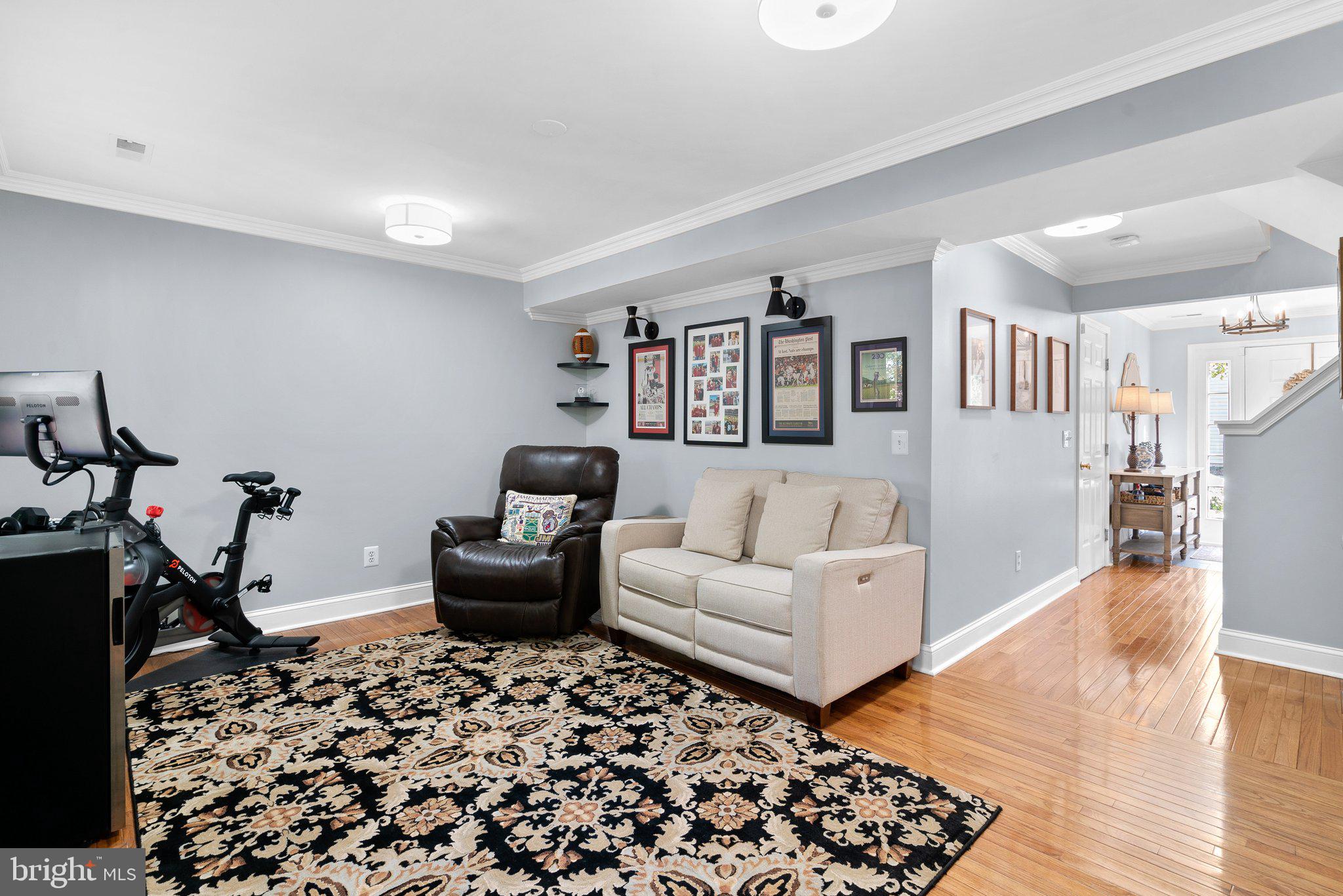 124 Ingle Pl