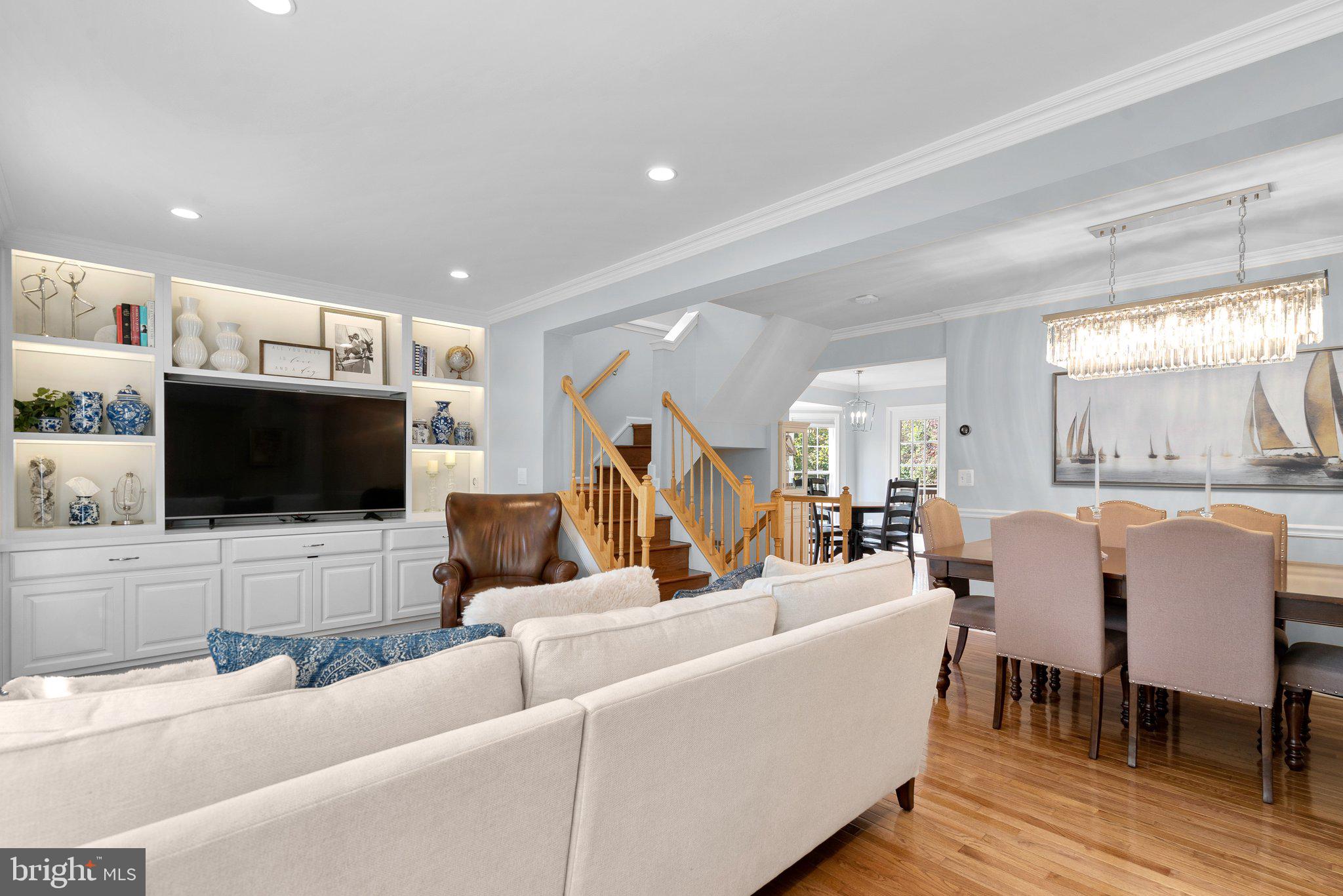 124 Ingle Pl