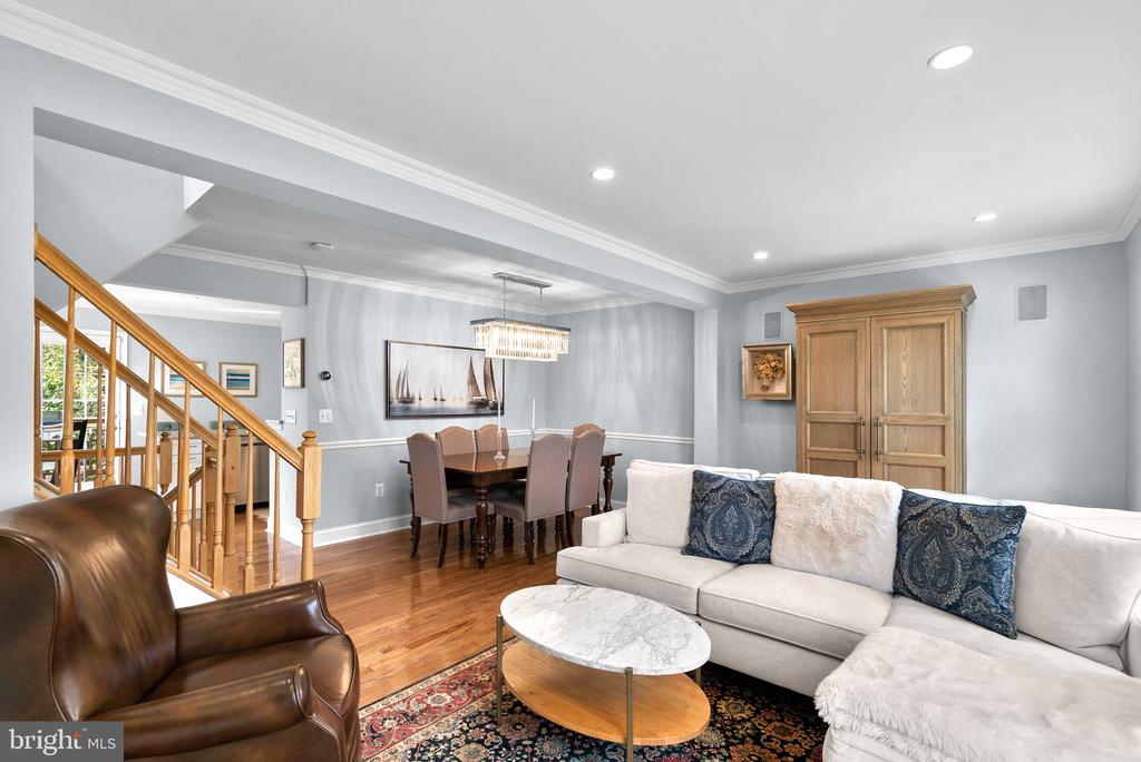 124 Ingle Pl