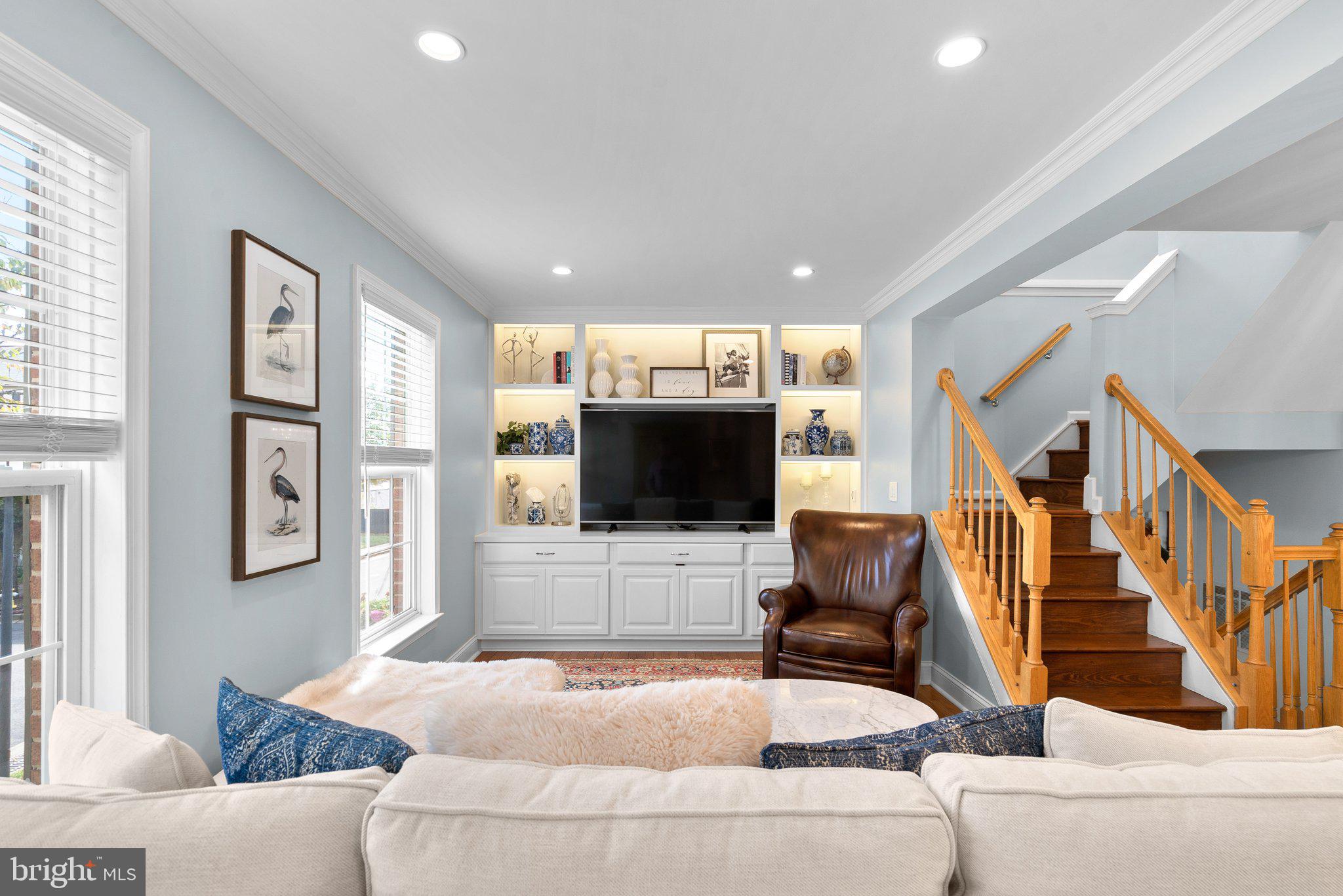 124 Ingle Pl