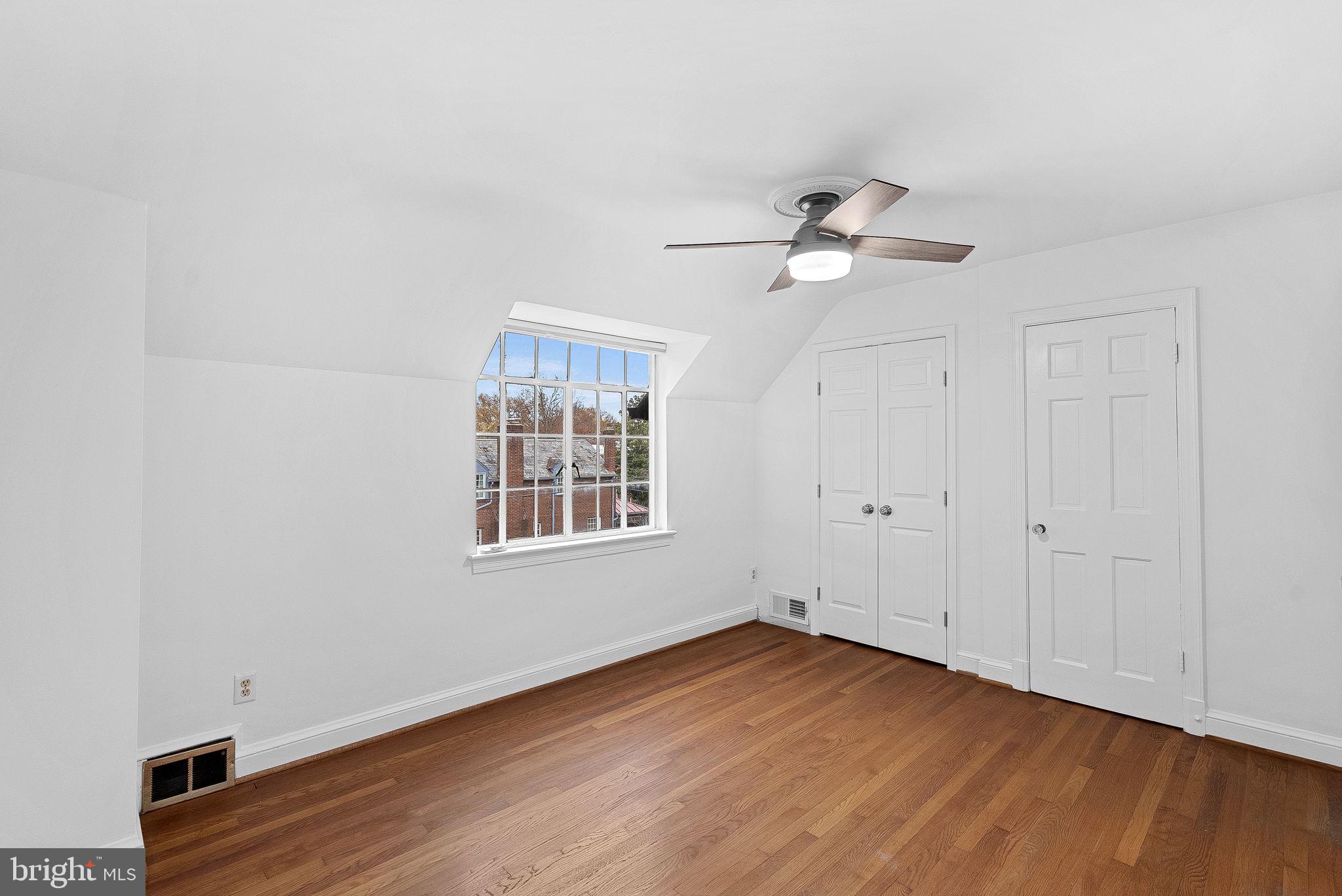 1328 MICHIGAN AVENUE