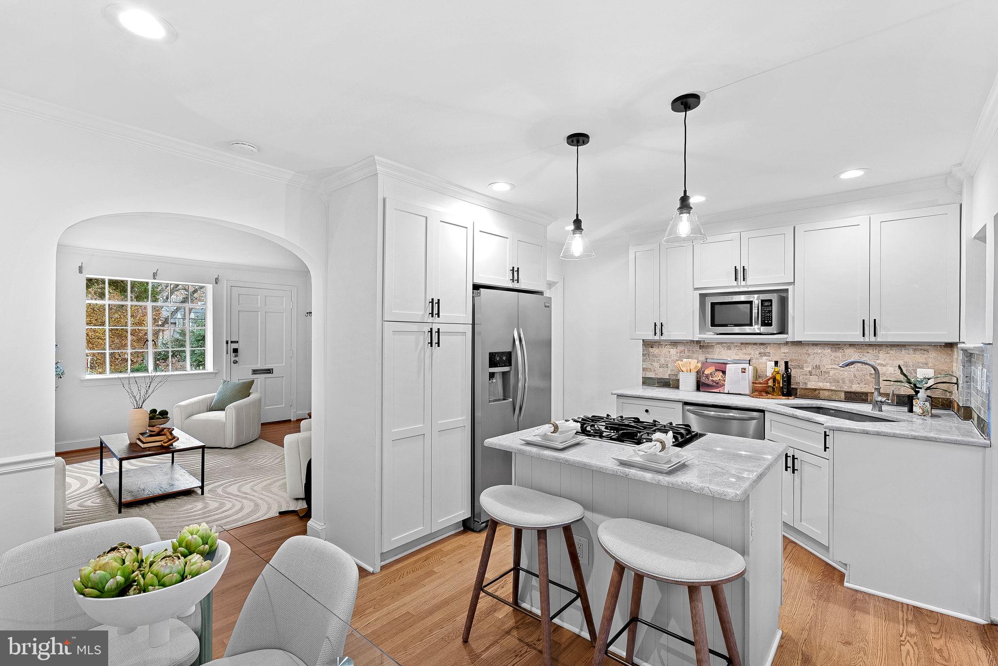 1328 MICHIGAN AVENUE