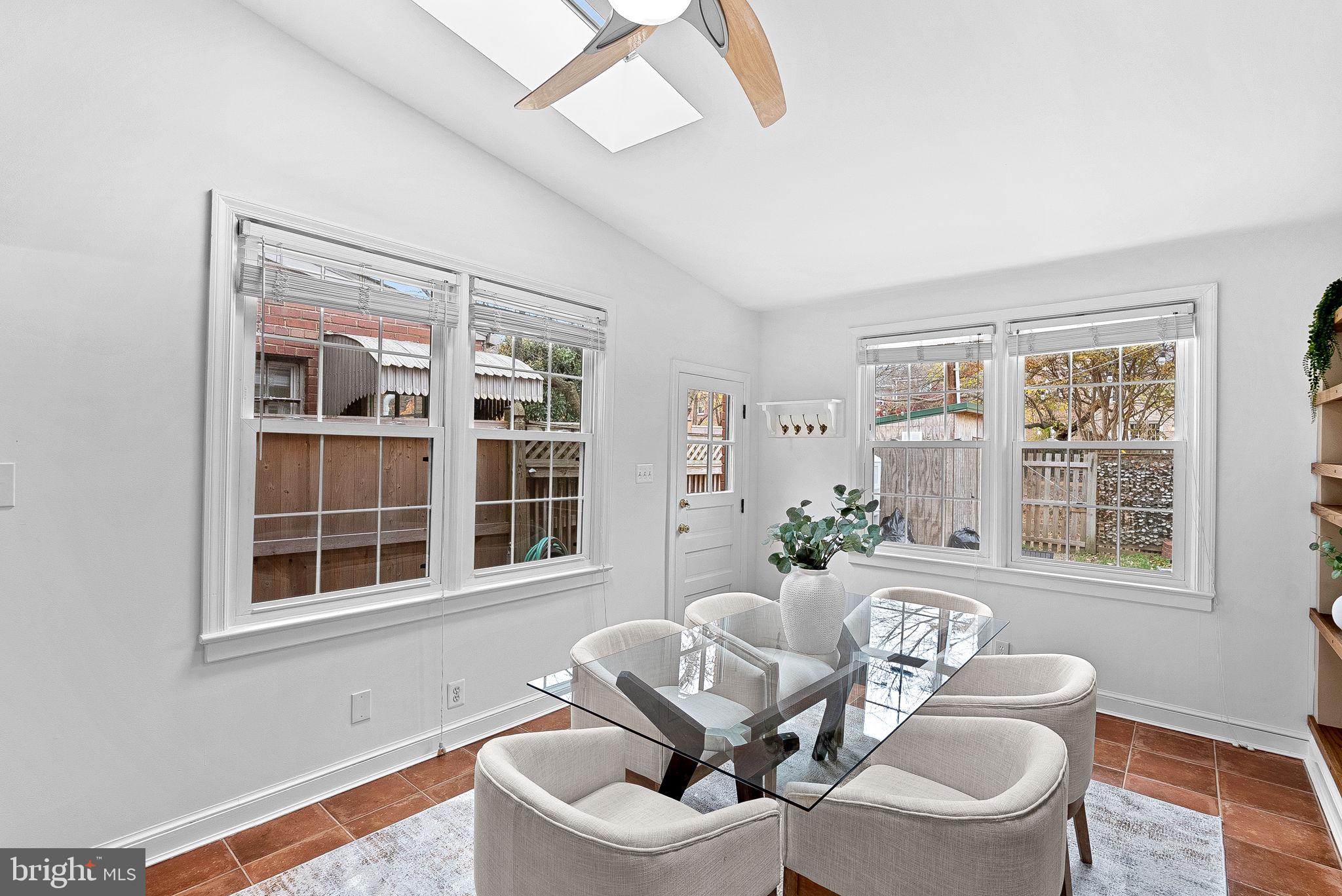 1328 MICHIGAN AVENUE