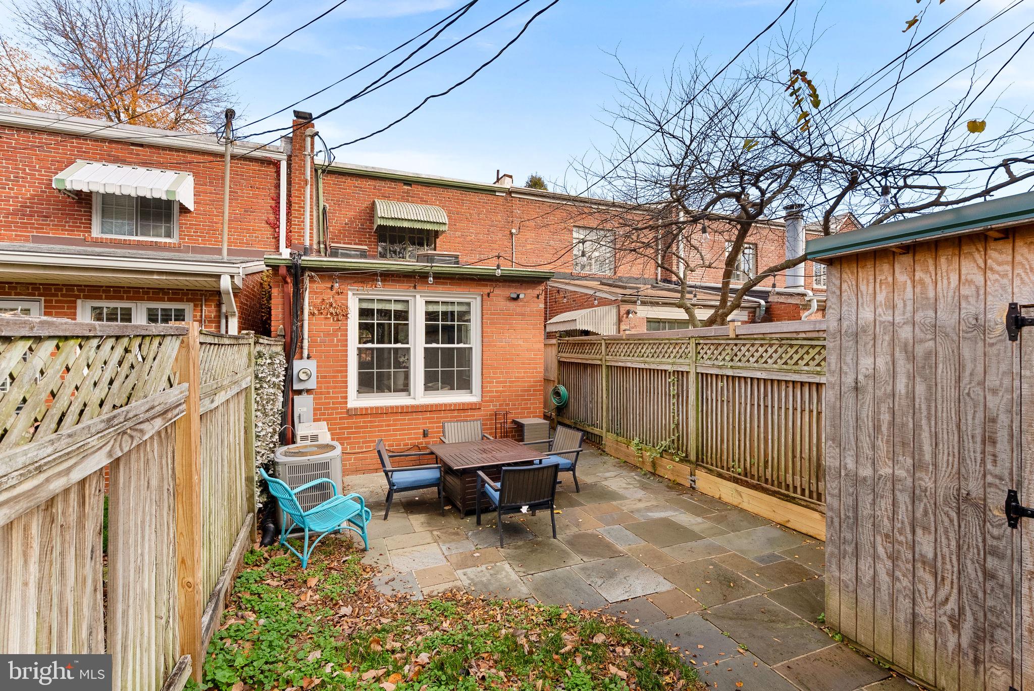 1328 MICHIGAN AVENUE