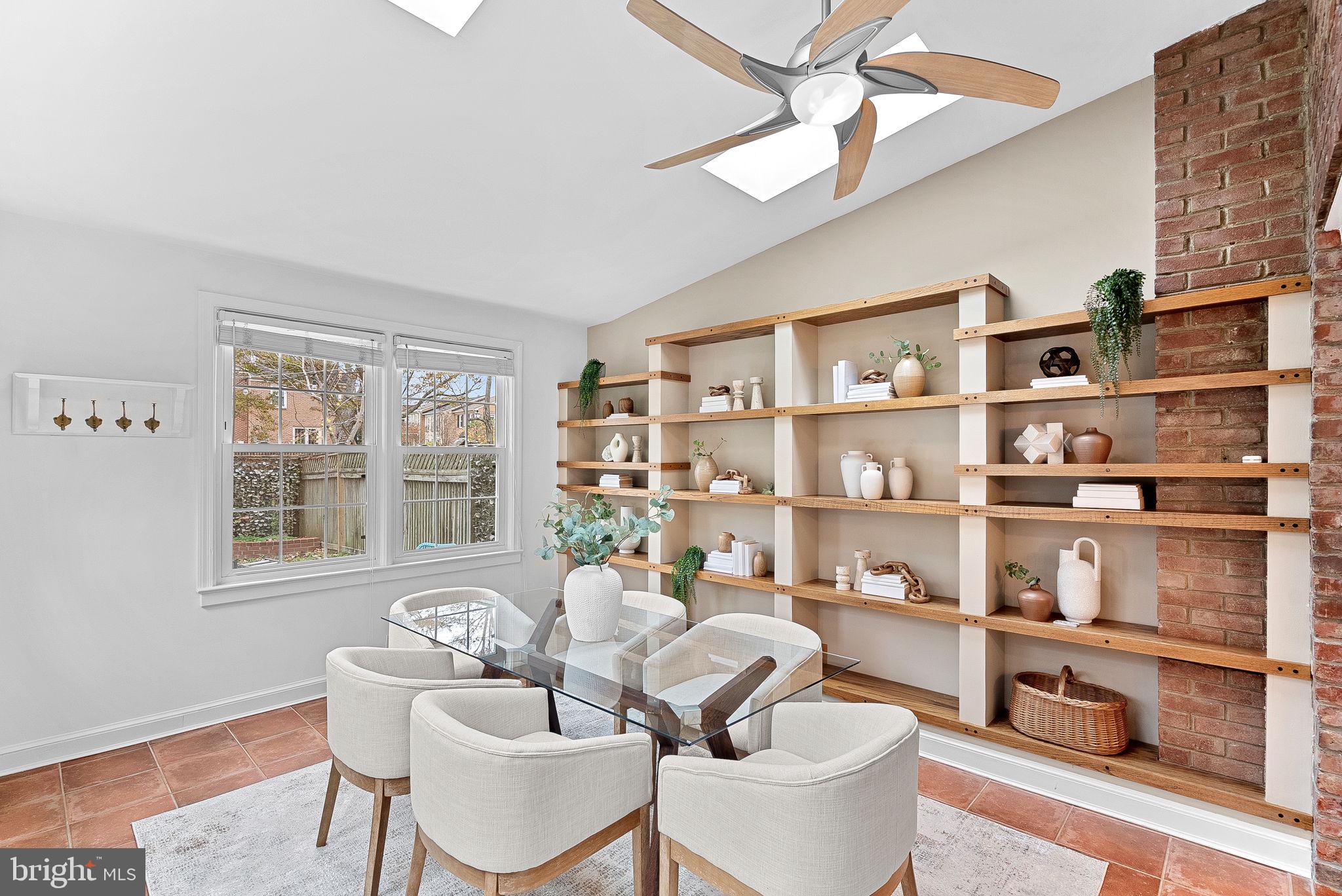 1328 MICHIGAN AVENUE