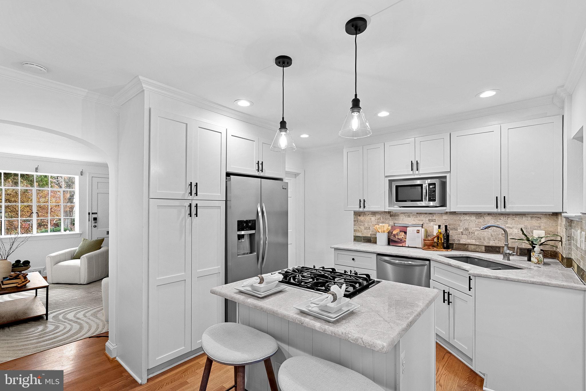 1328 MICHIGAN AVENUE