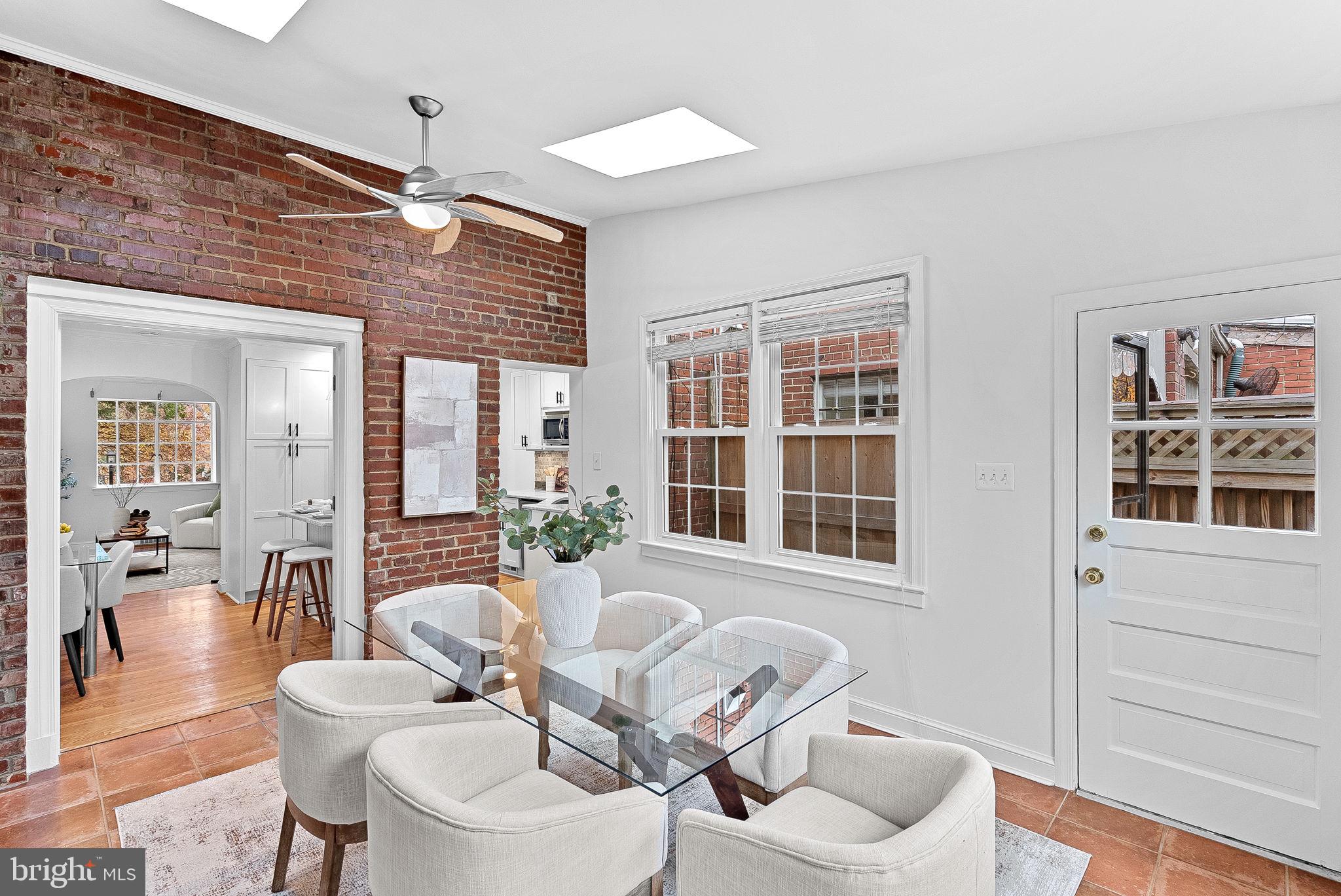 1328 MICHIGAN AVENUE