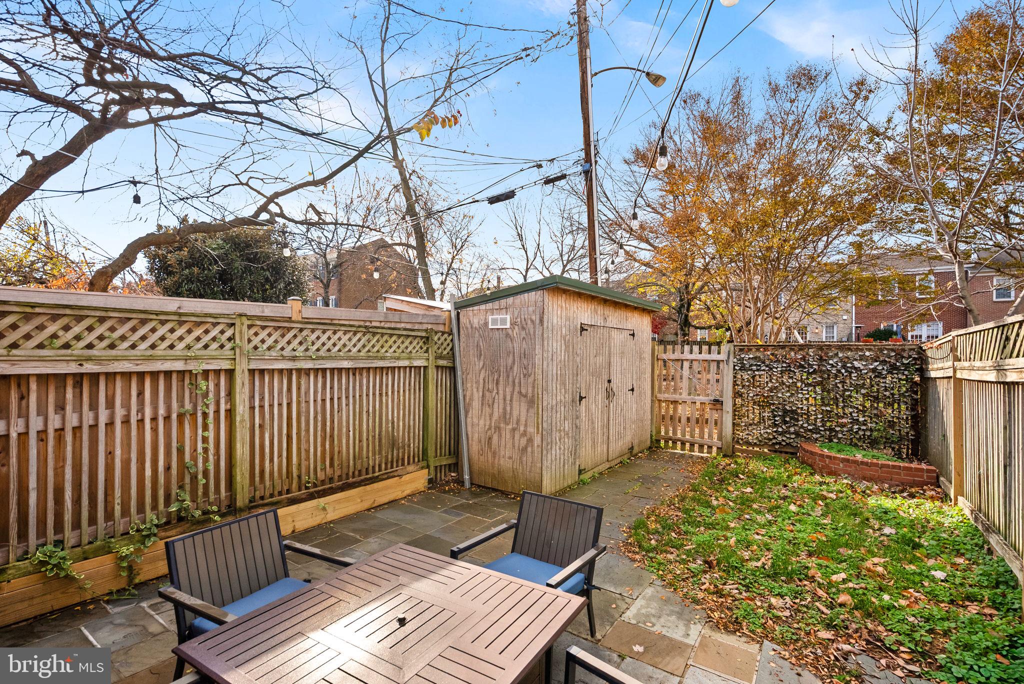 1328 MICHIGAN AVENUE