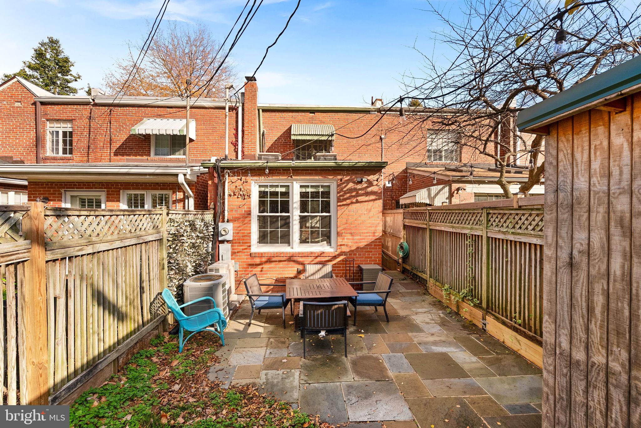 1328 MICHIGAN AVENUE