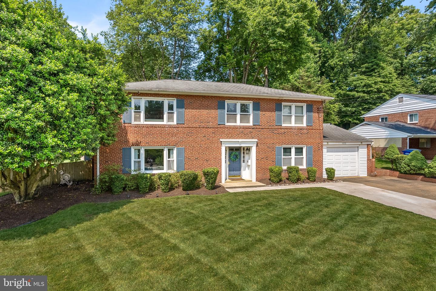 3212 Patrick Henry Dr