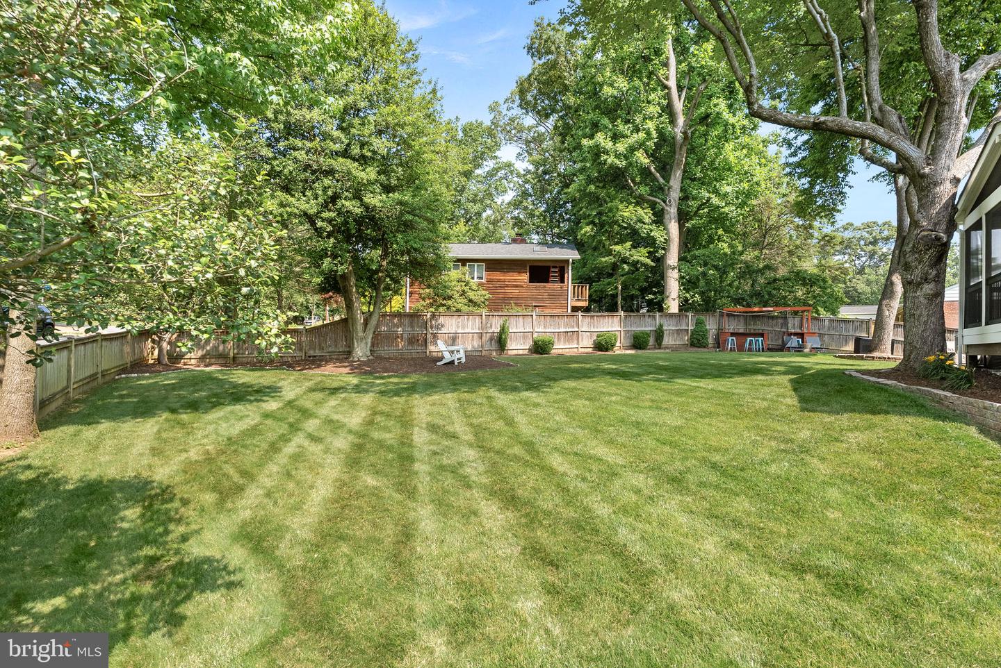 3212 Patrick Henry Dr
