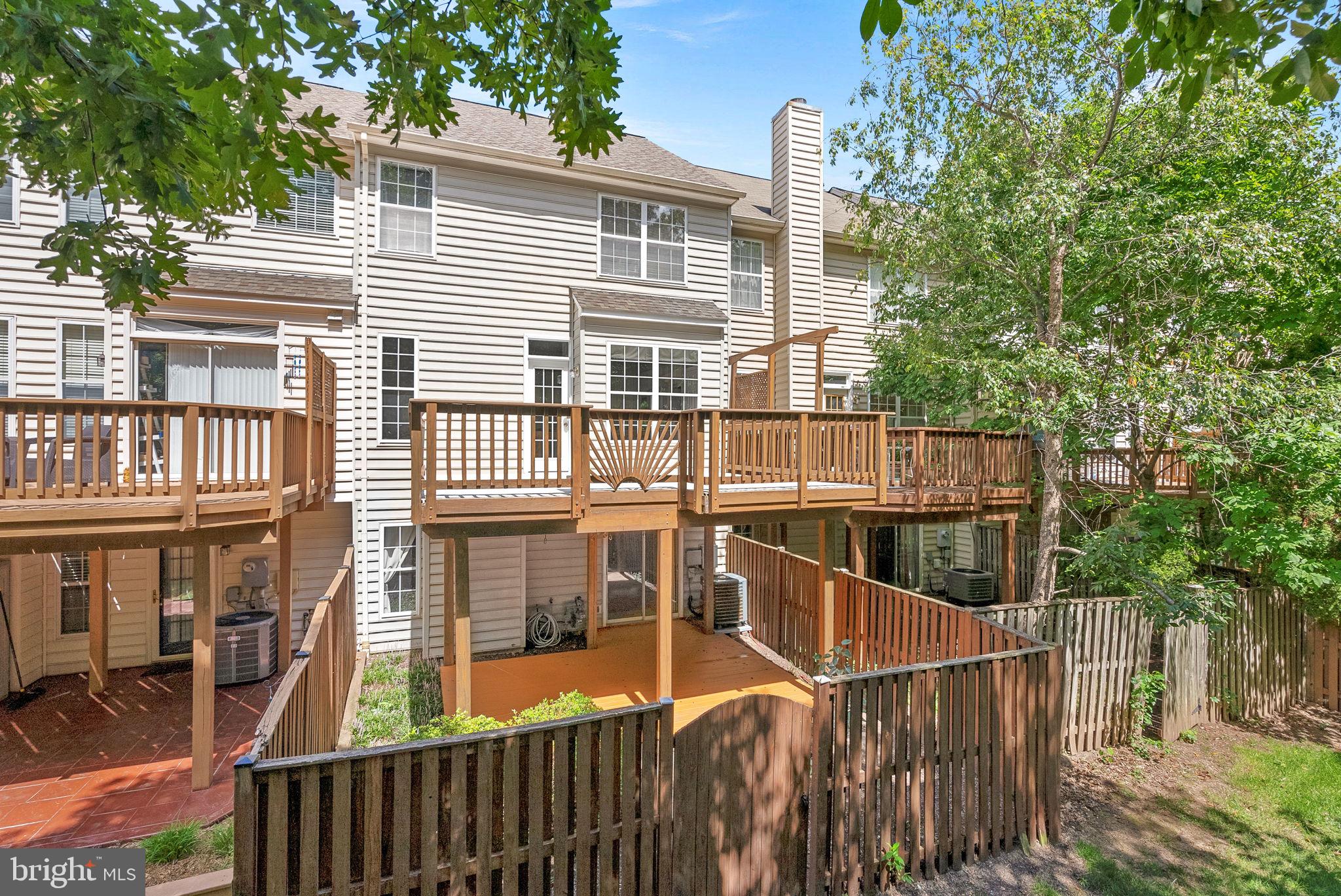 43179 Glenelder Ter