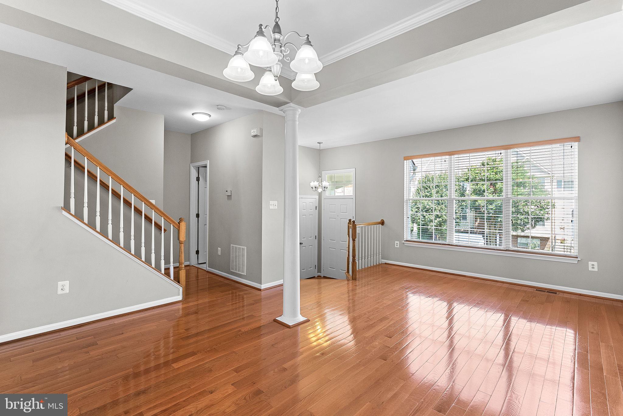 43179 Glenelder Ter