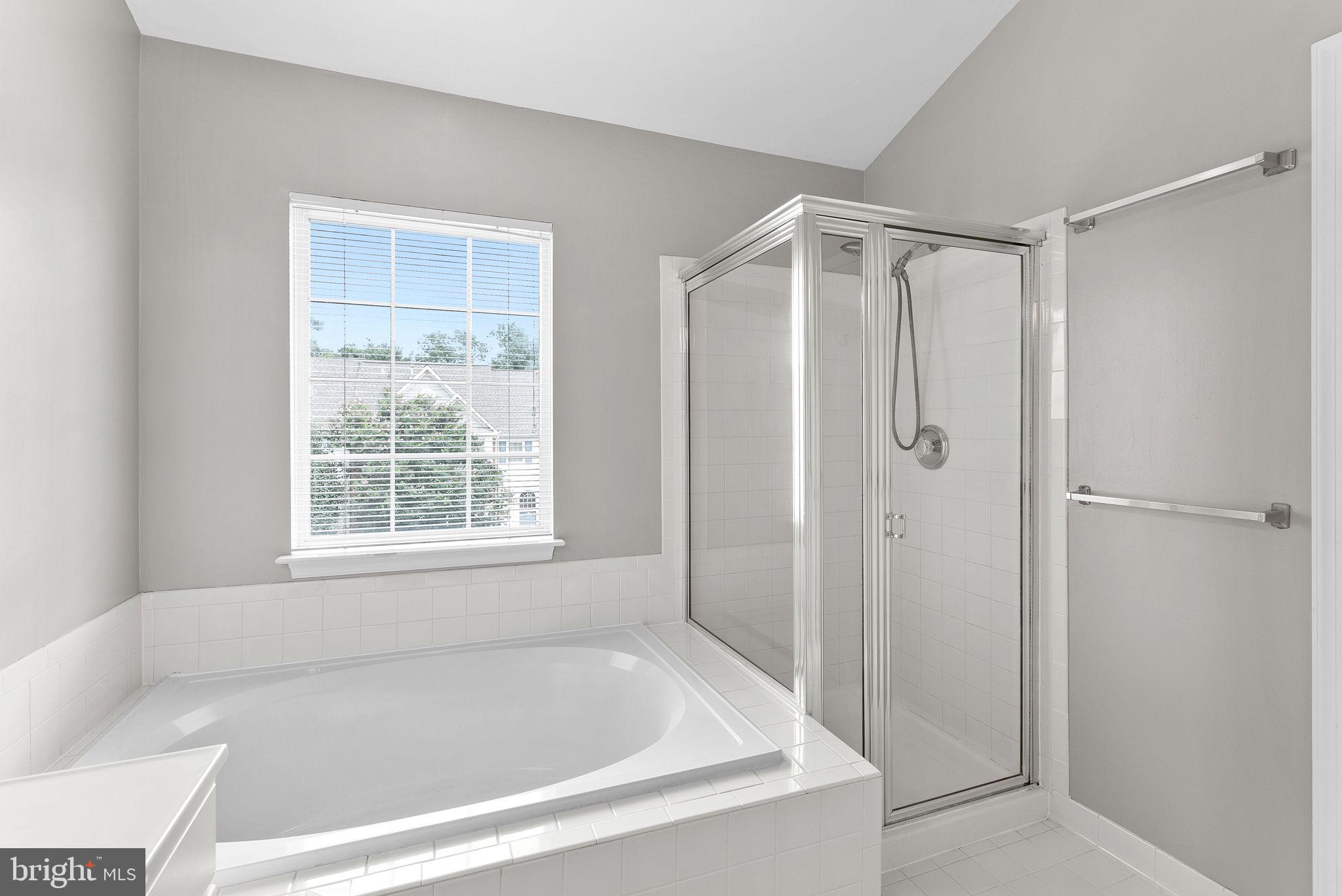 43179 Glenelder Ter