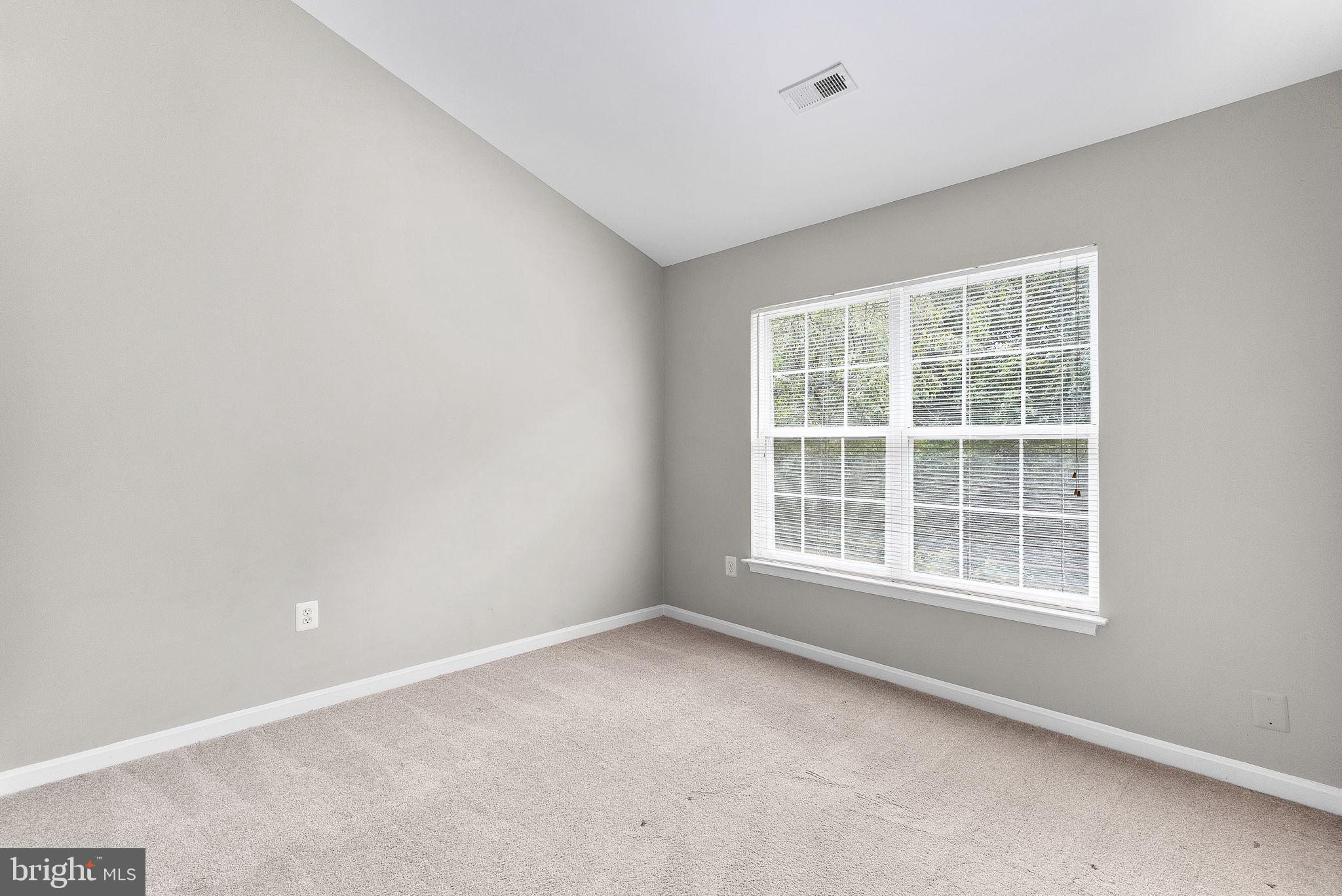 43179 Glenelder Ter