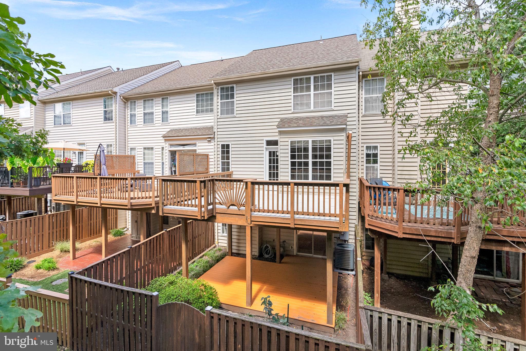43179 Glenelder Ter