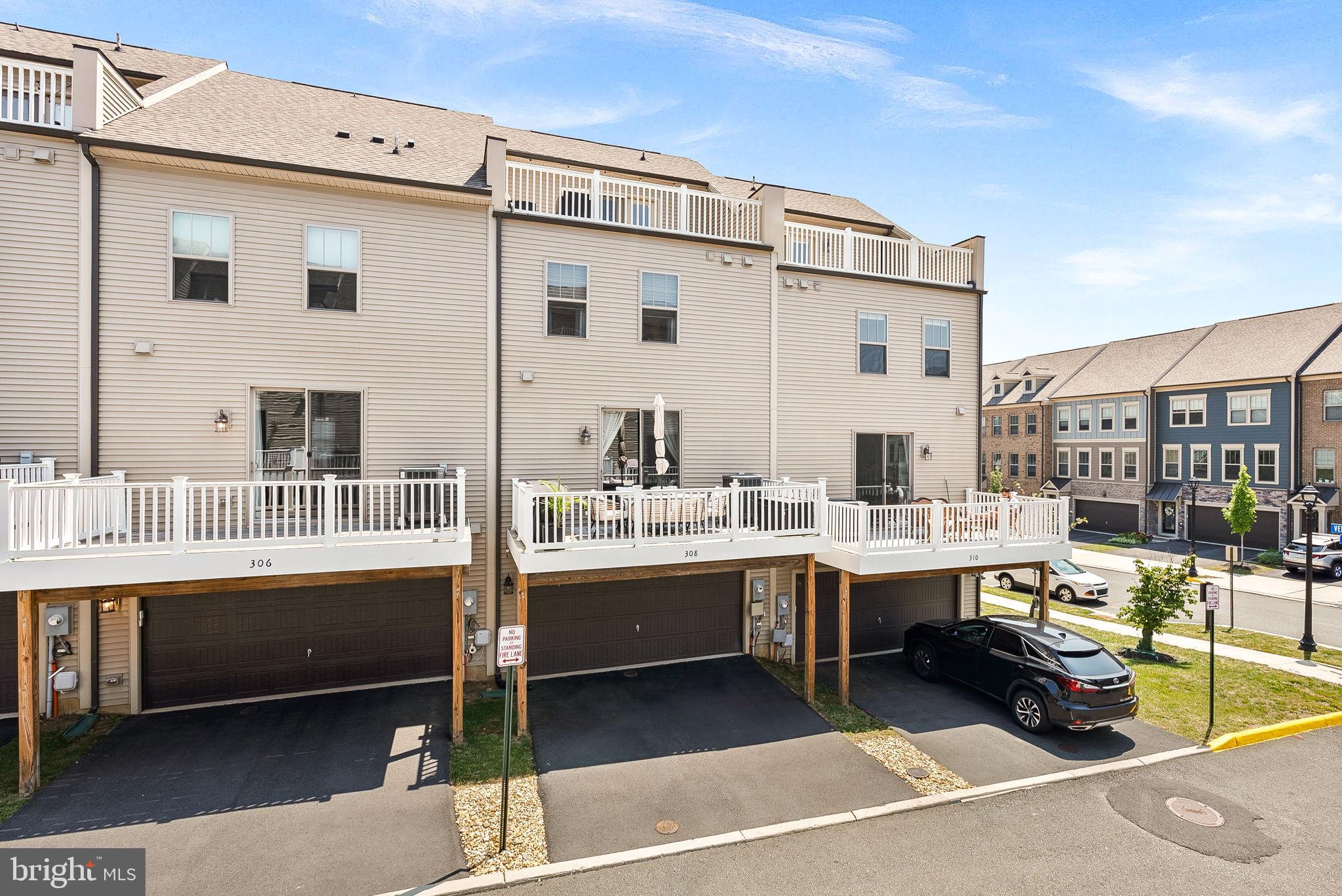 308 NEBEIOLO TERRACE SE
