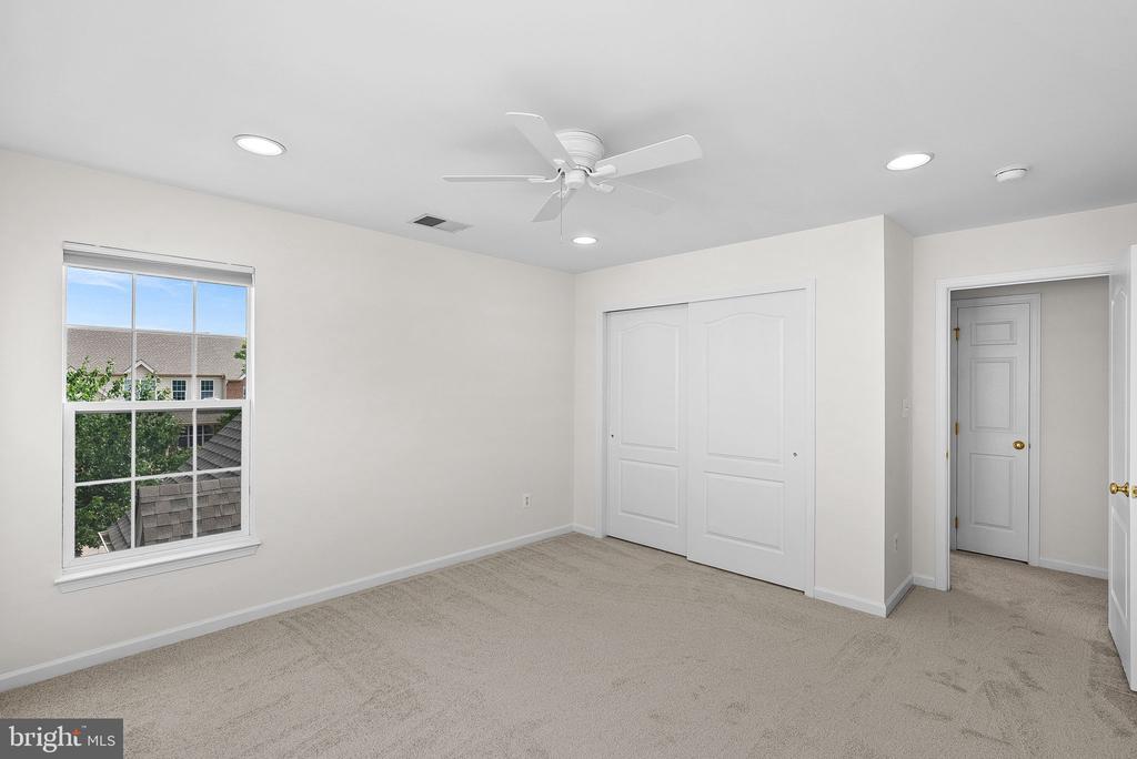 43241 SOMERSET HILLS TERRACE