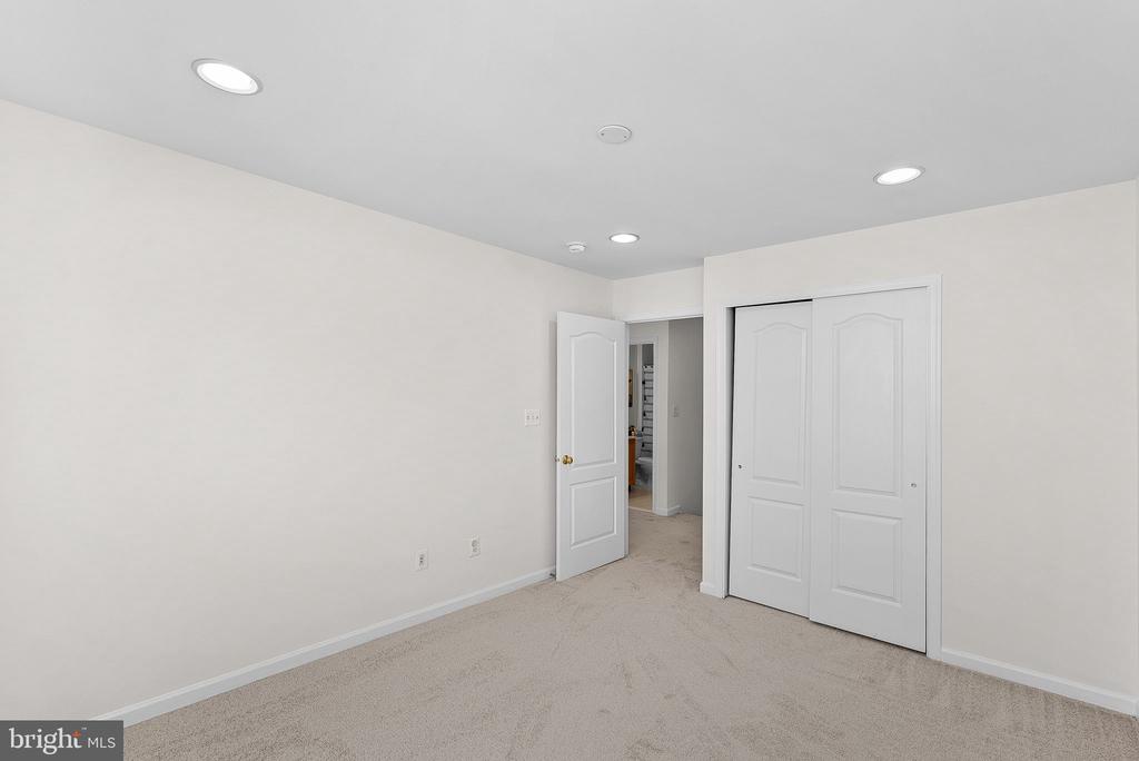 43241 SOMERSET HILLS TERRACE