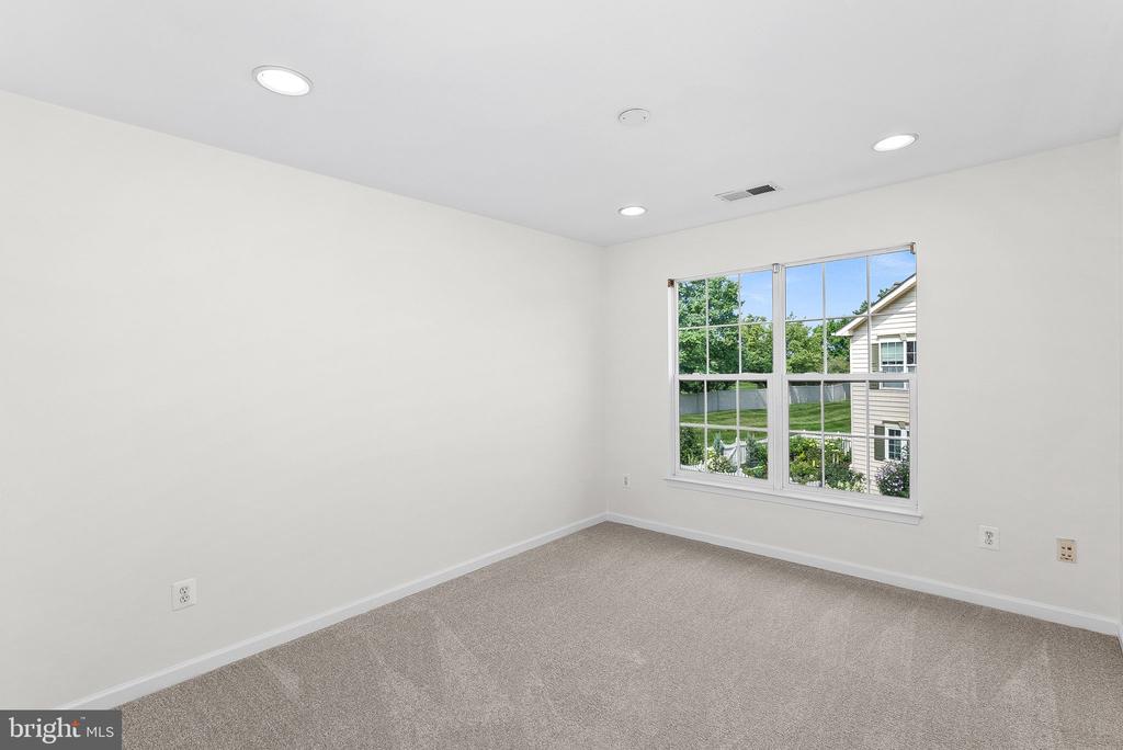 43241 SOMERSET HILLS TERRACE