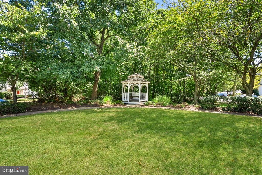 21535 OVERLAND PARK DRIVE