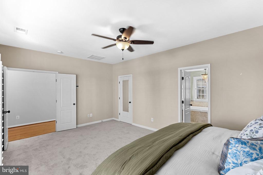 21535 OVERLAND PARK DRIVE