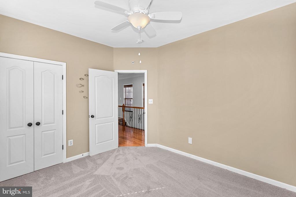 21535 OVERLAND PARK DRIVE