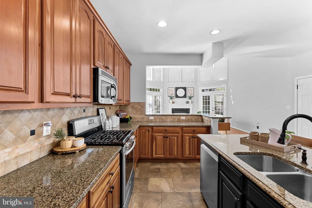21535 OVERLAND PARK DRIVE
